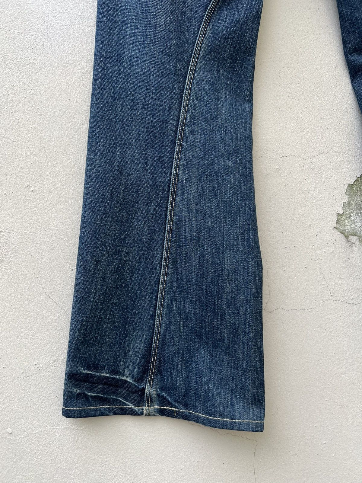Levi's Vintage 2002 Levi’s Engineered Fade Denim Flare Jeans Size US 31 - 15 Thumbnail