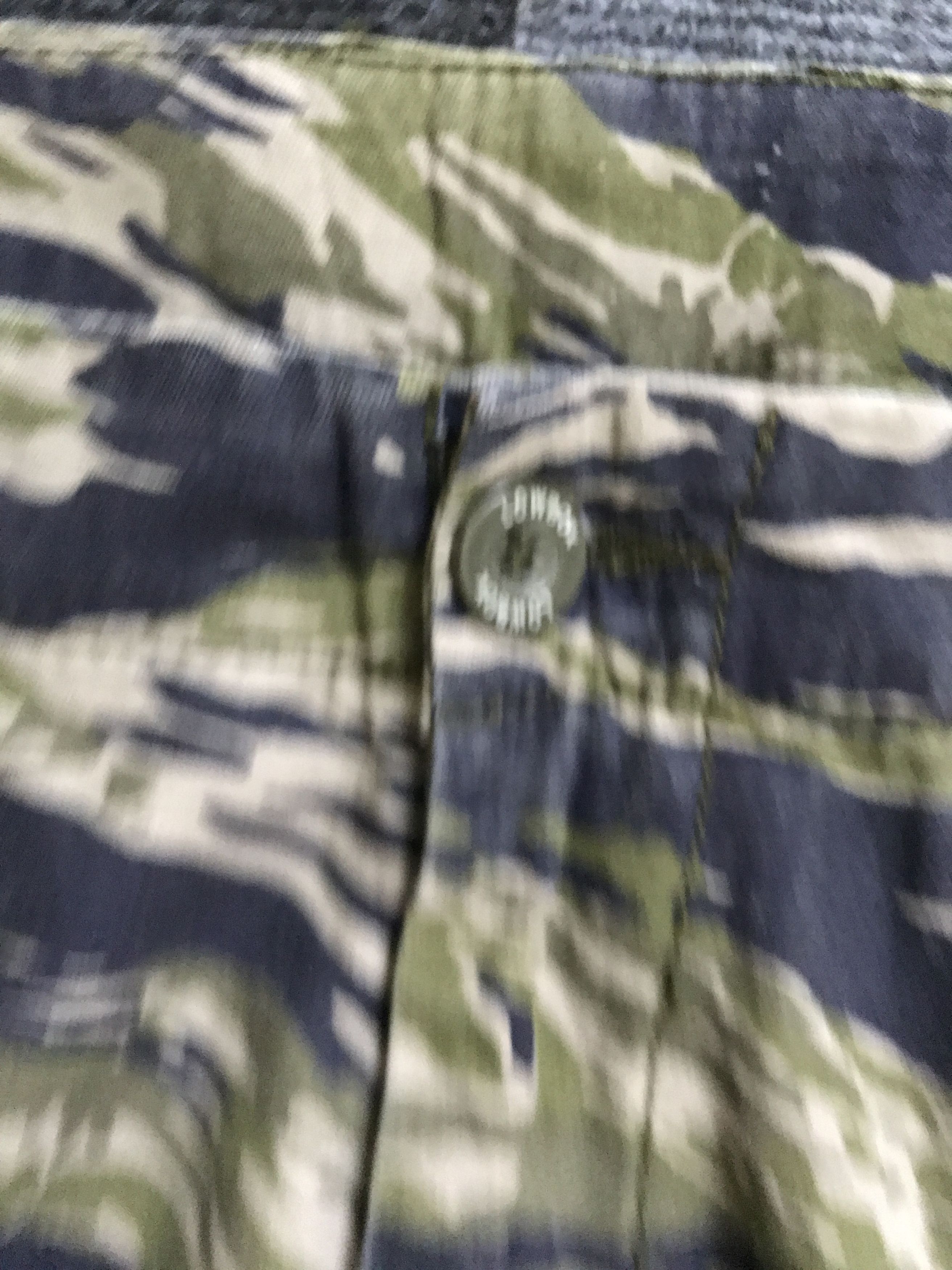 Japanese Brand CP125 LOWBOX Japan Tiger Stripe Cargo Pant Size US 35 - 6 Thumbnail