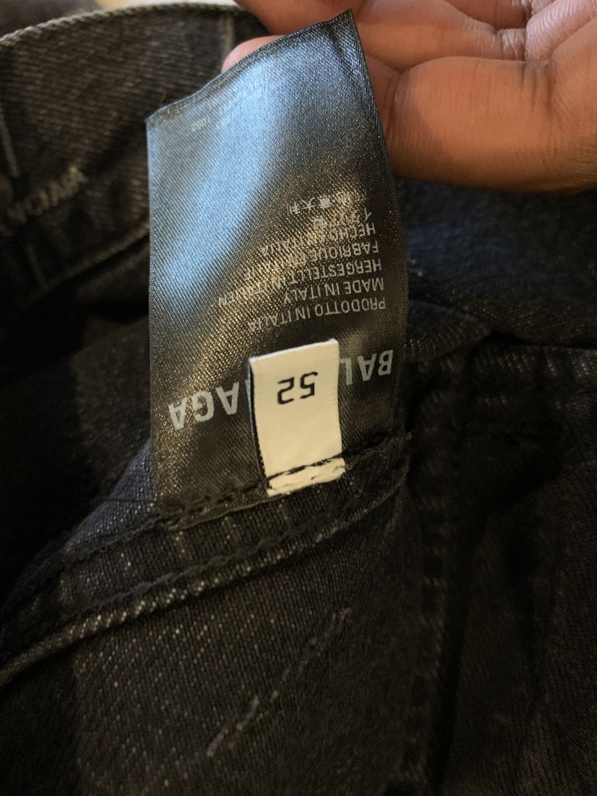 Balenciaga Balenciaga Oversized Stonewashed Logo Denim Jacket Size US L / EU 52-54 / 3 - 7 Thumbnail