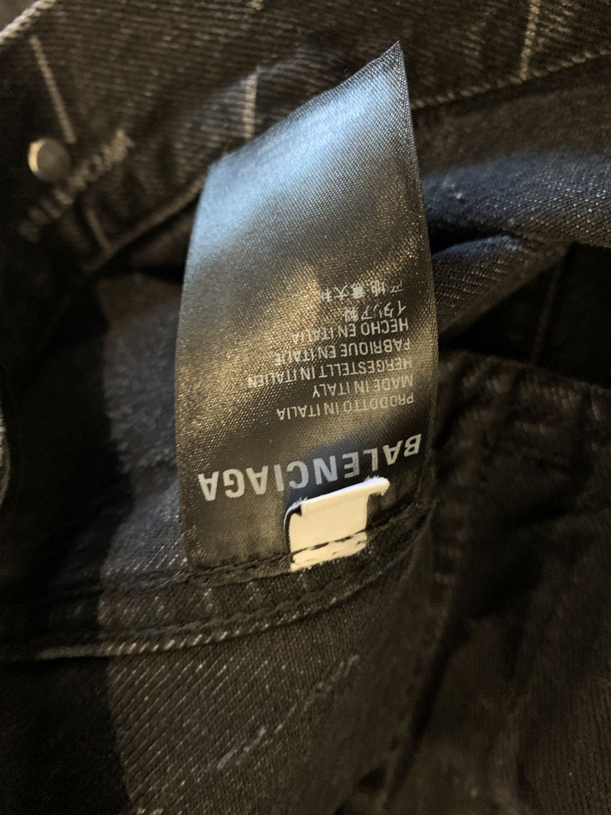 Balenciaga Balenciaga Oversized Stonewashed Logo Denim Jacket Size US L / EU 52-54 / 3 - 6 Thumbnail