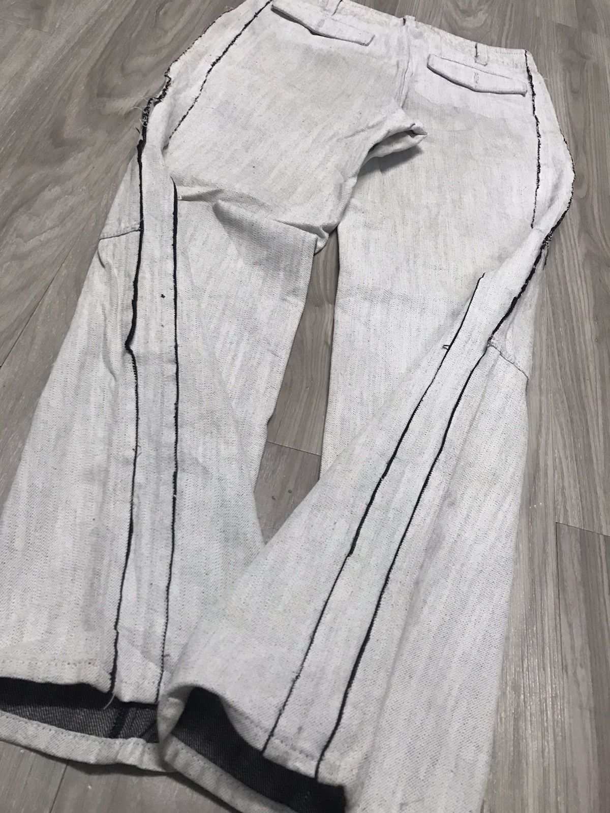 Japanese Brand AVV HOMME Wide Multi Pocket Reverse Stitched Jeans Size US 29 - 9 Thumbnail