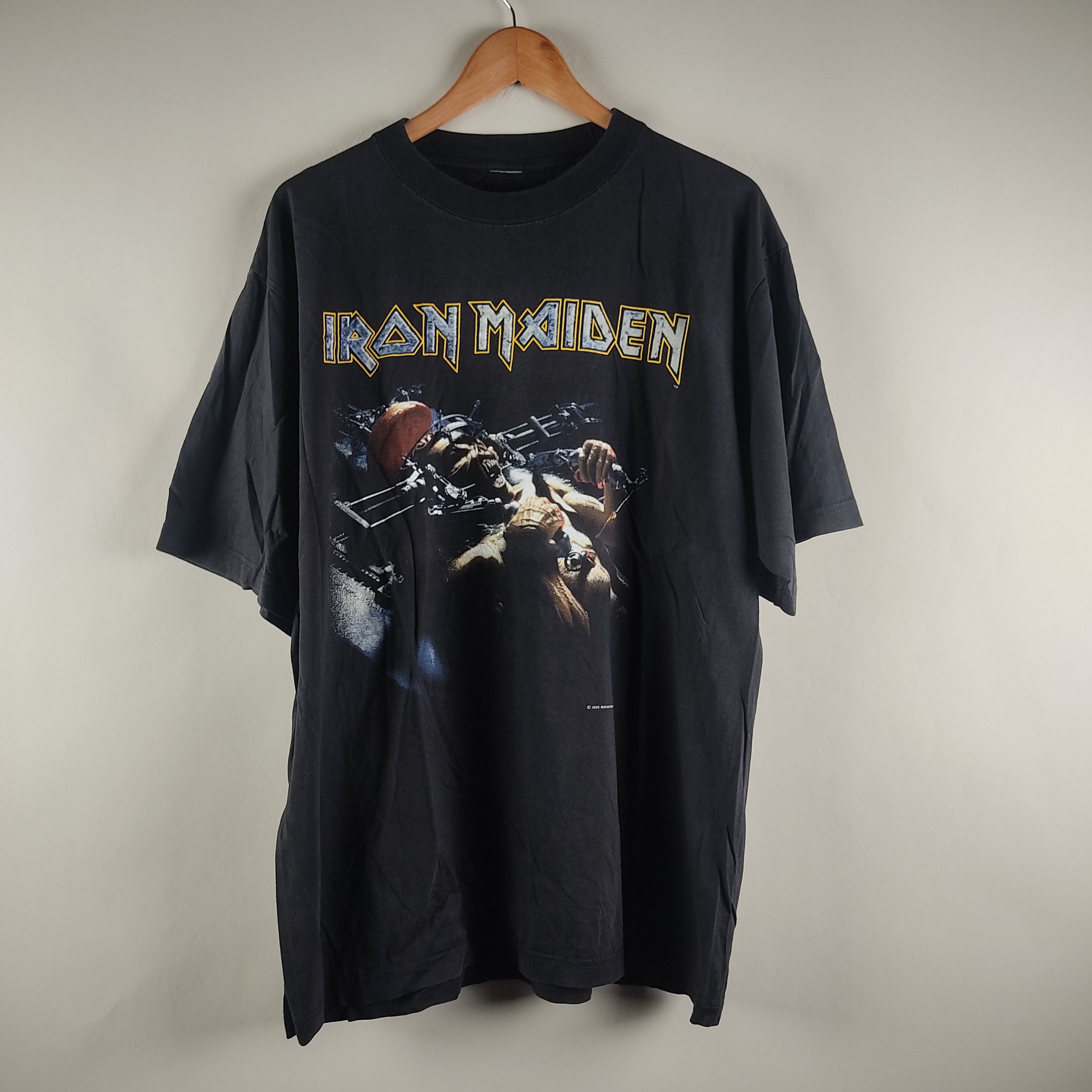 Band Tees 1995 Iron Maiden The X Factor Man on the edge Size US XL / EU 56 / 4 - 1 Thumbnail