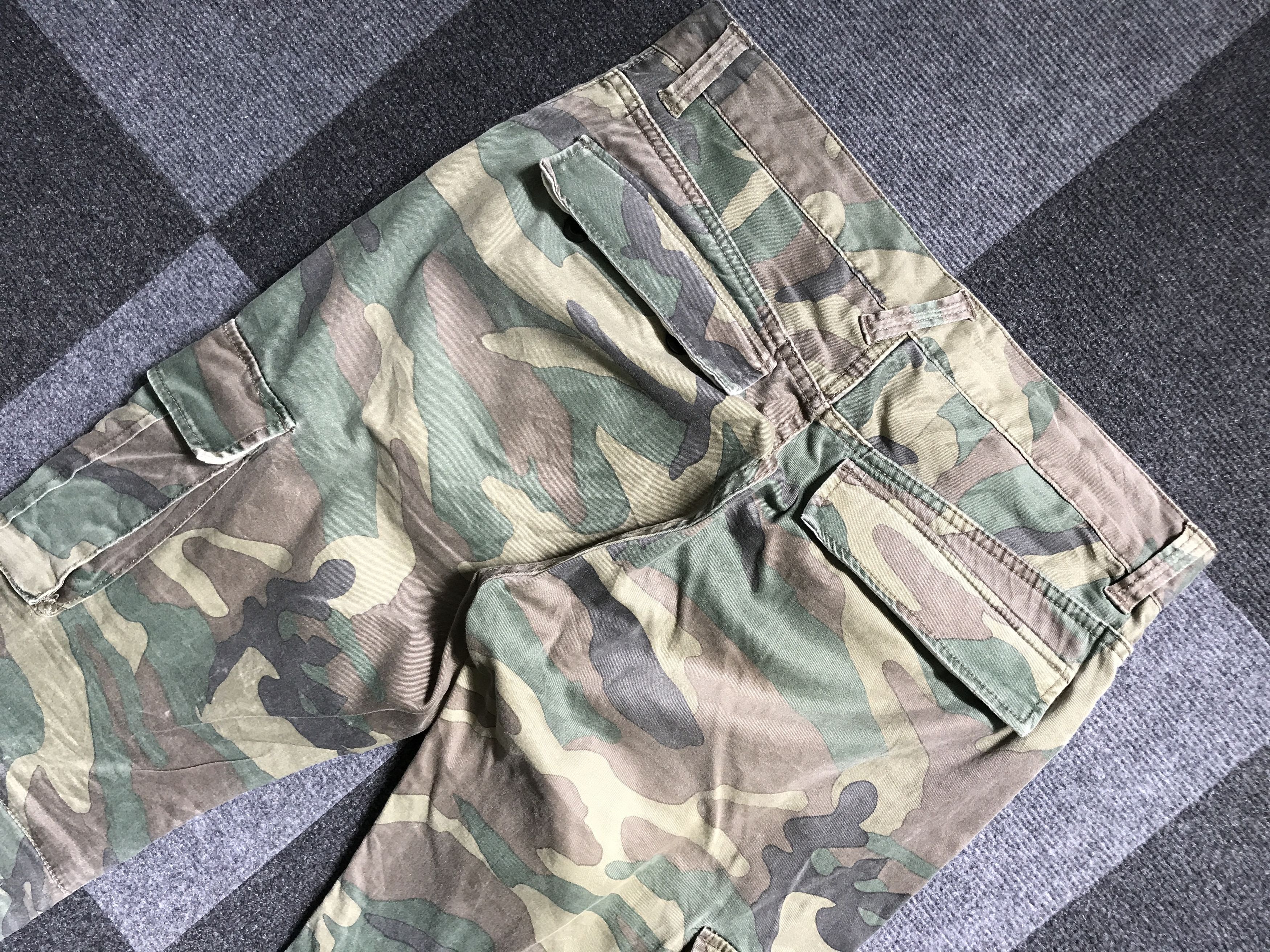 Japanese Brand CP129 NO ID Japan Camo Multipockets Tactical Cargo Pant Size US 32 / EU 48 - 13 Thumbnail