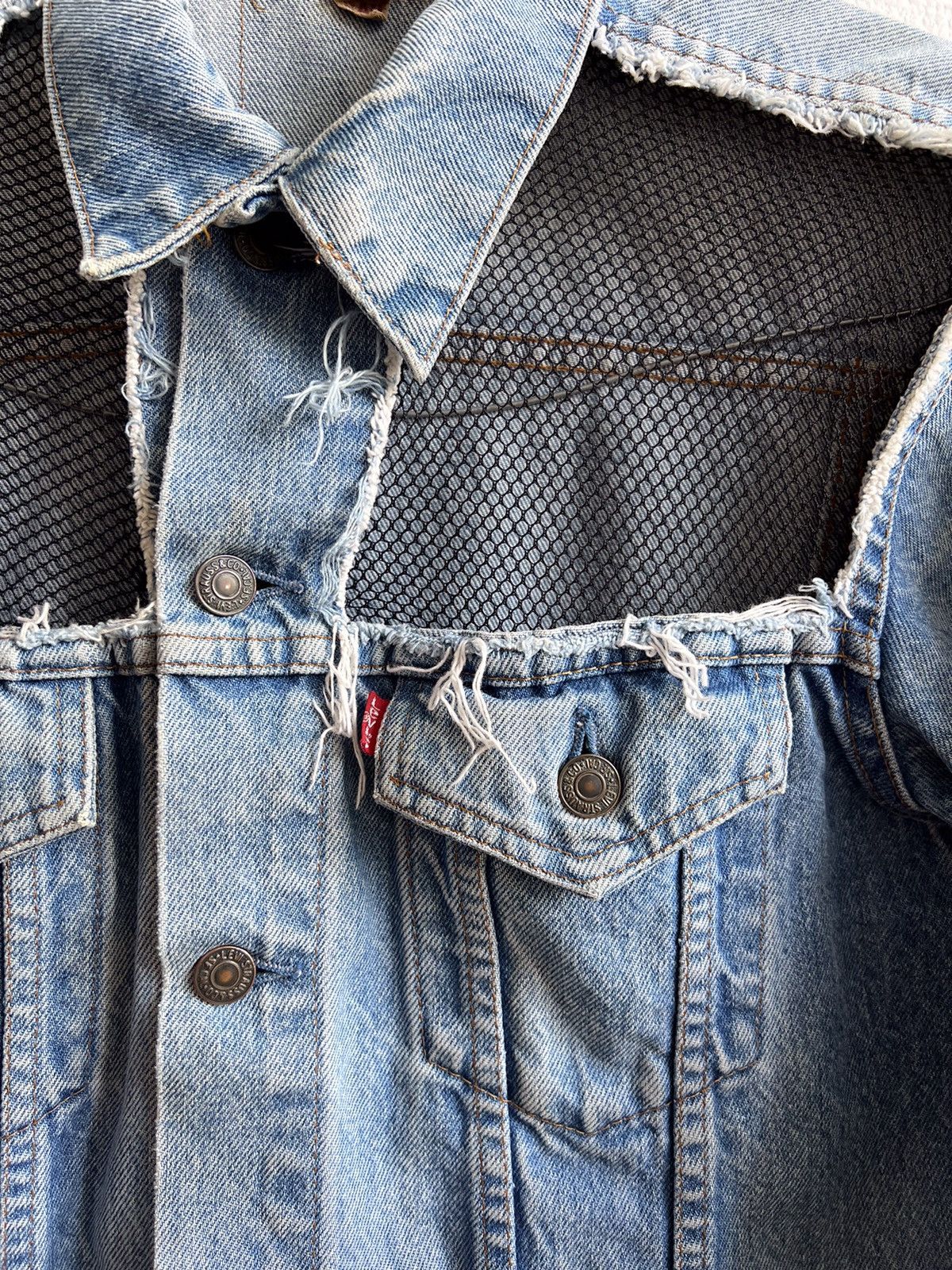 Levi's × Levi's Vintage Clothing Levis Vintage Blue Denim Jean Trucker Jacket 90s Size US M / EU 48-50 / 2 - 18 Thumbnail