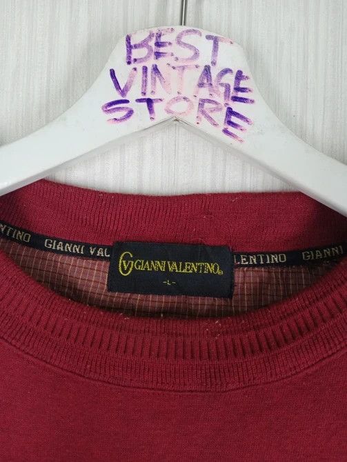 Gianni Valentino × Valentino × Vintage Vintage 90's Gianni Valentino Embroidered Logo Sweatshirt Size US L / EU 52-54 / 3 - 5 Thumbnail