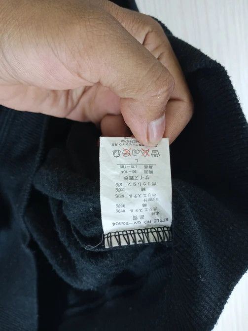 Gianni Valentino × Valentino × Vintage Vintage Gianni Valentino Embroidered Logo Crewneck Size US L / EU 52-54 / 3 - 3 Thumbnail