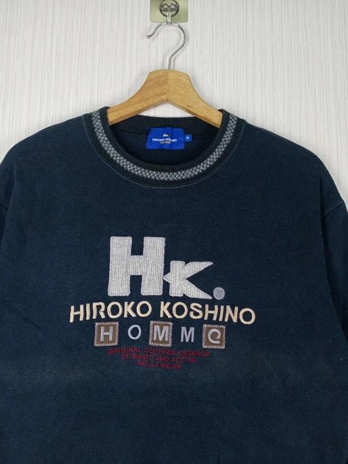 Hiroko Koshino Homme × Vintage Vintage Hiroko Koshino Homme Embroidered Logo Sweatshirt Size US M / EU 48-50 / 2 - 2 Thumbnail