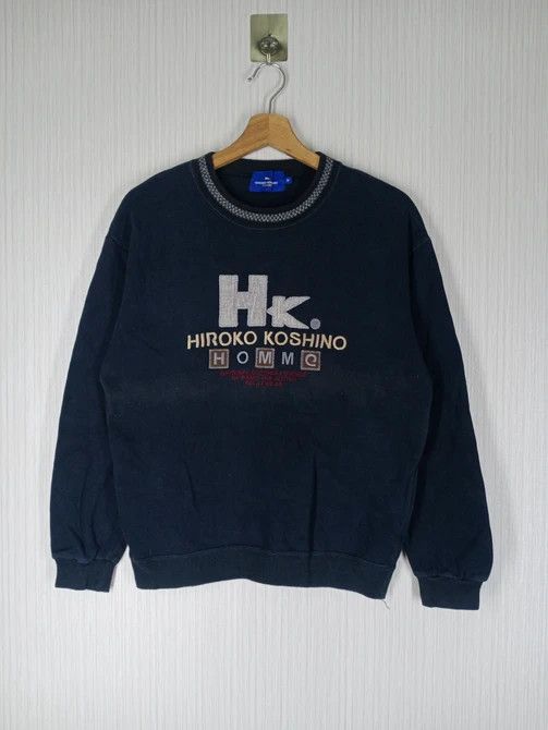Hiroko Koshino Homme × Vintage Vintage Hiroko Koshino Homme Embroidered Logo Sweatshirt Size US M / EU 48-50 / 2 - 1 Thumbnail