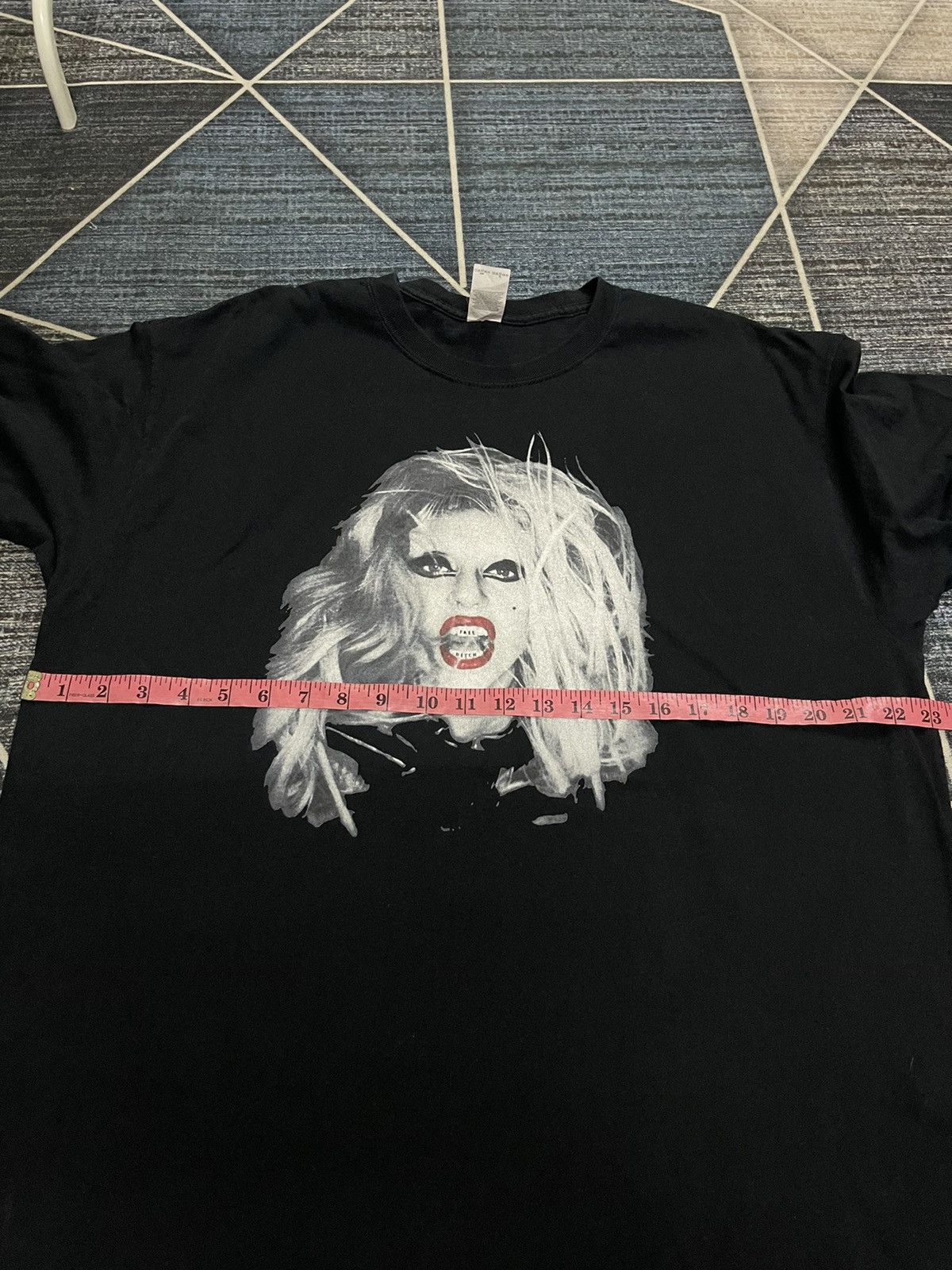 Band Tees VTG LADY GAGA T-SHIRT Size US XL / EU 56 / 4 - 2 Thumbnail