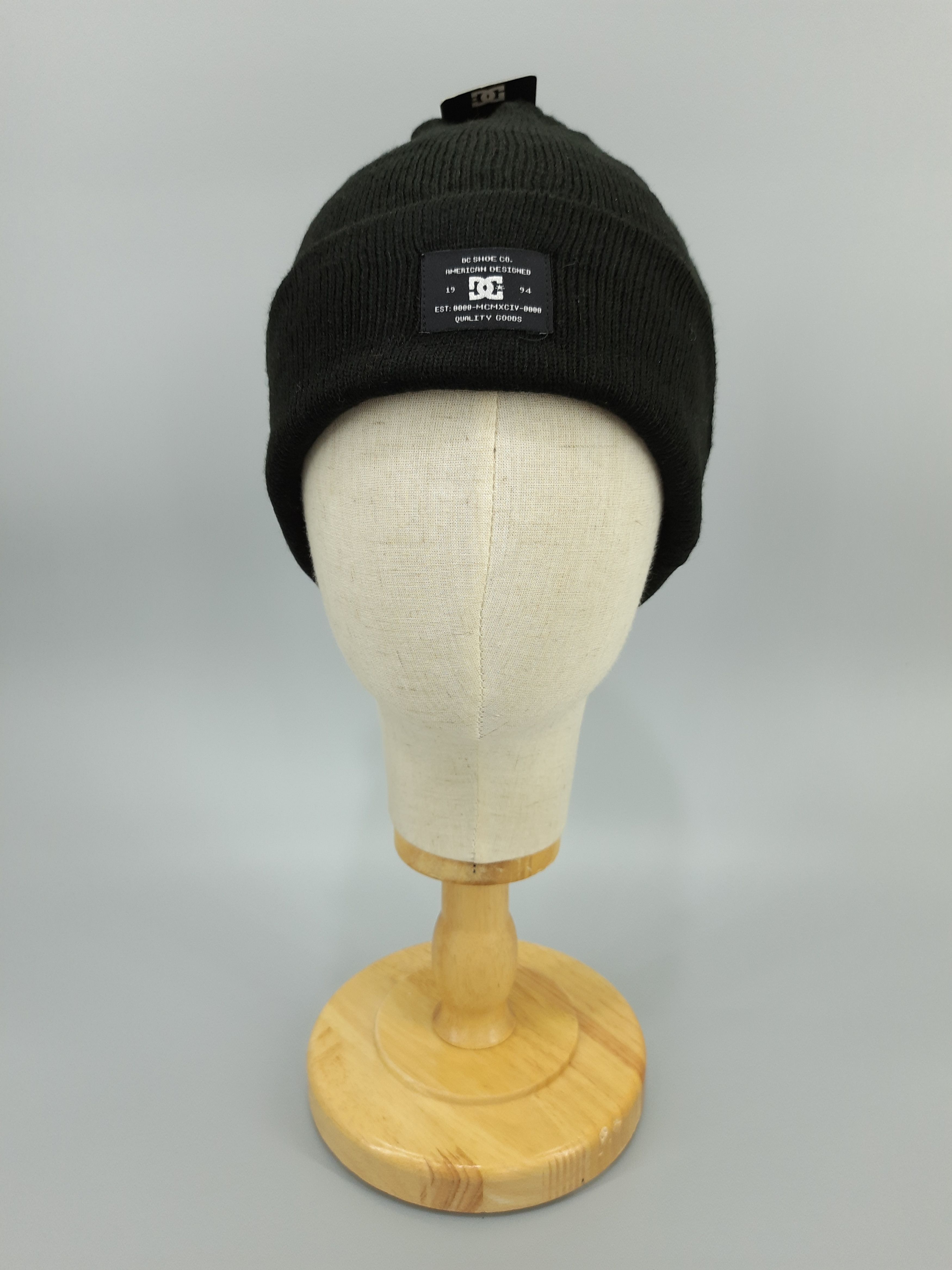 DC Shoe Beanie Hat/Cap/Snowhat/Snowcap - BN260