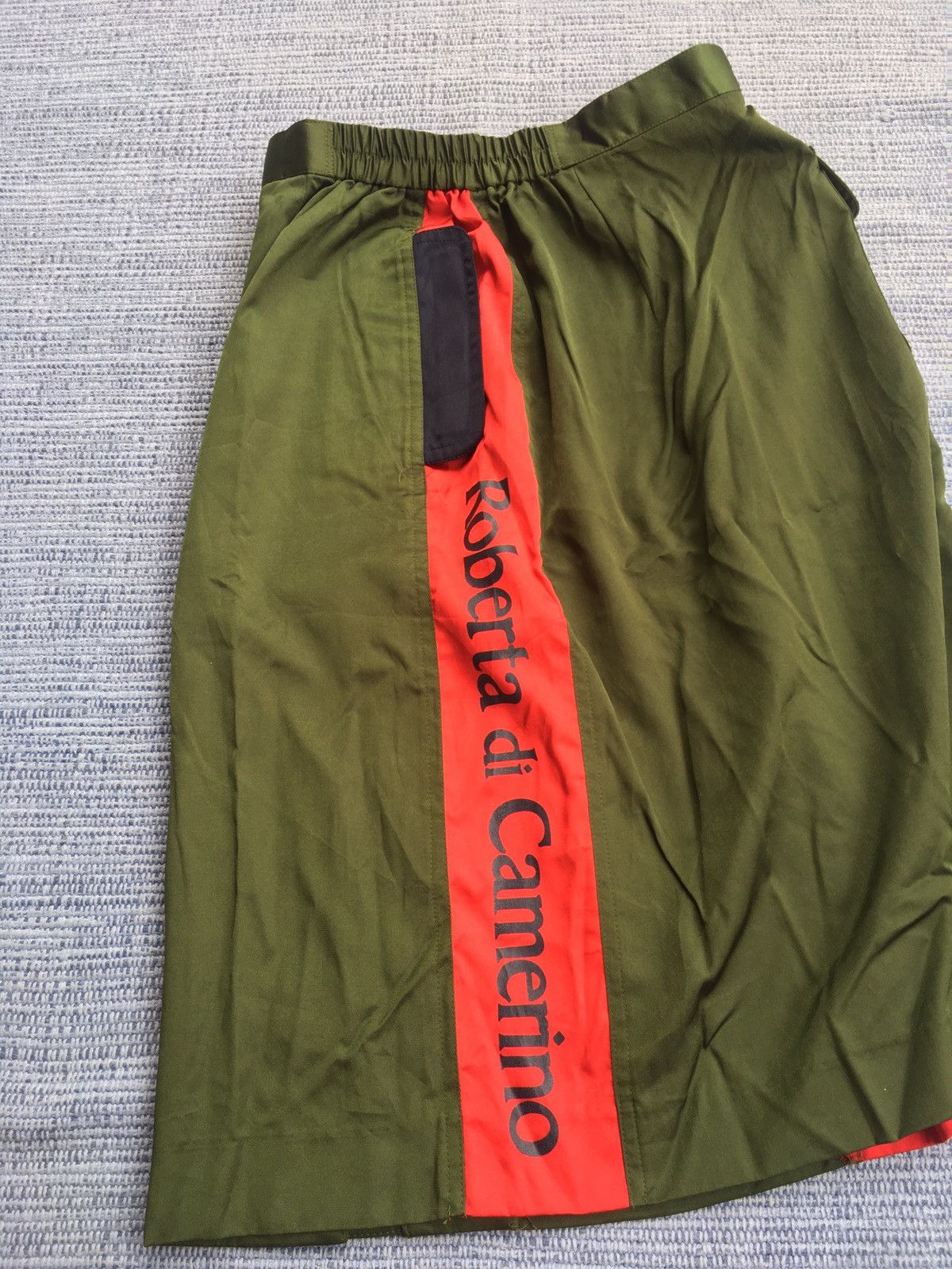 Roberta di Camerino midi zipper skirt Size 26" / US 2 / IT 38 - 7 Thumbnail