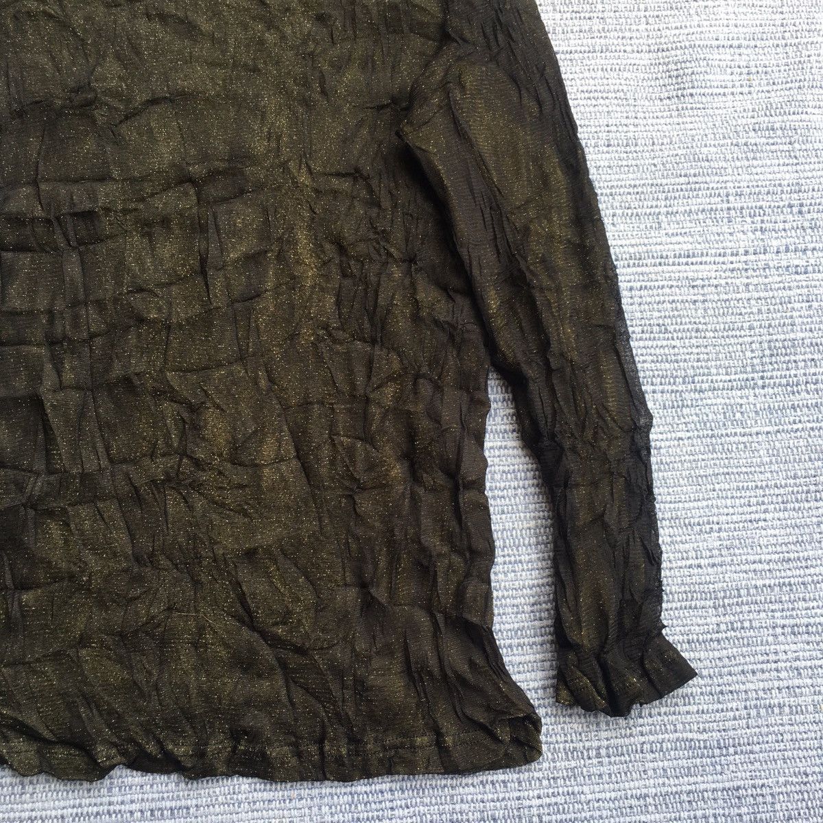 Japanese Brand glitter wrinkle top Size US M / EU 48-50 / 2 - 3 Thumbnail