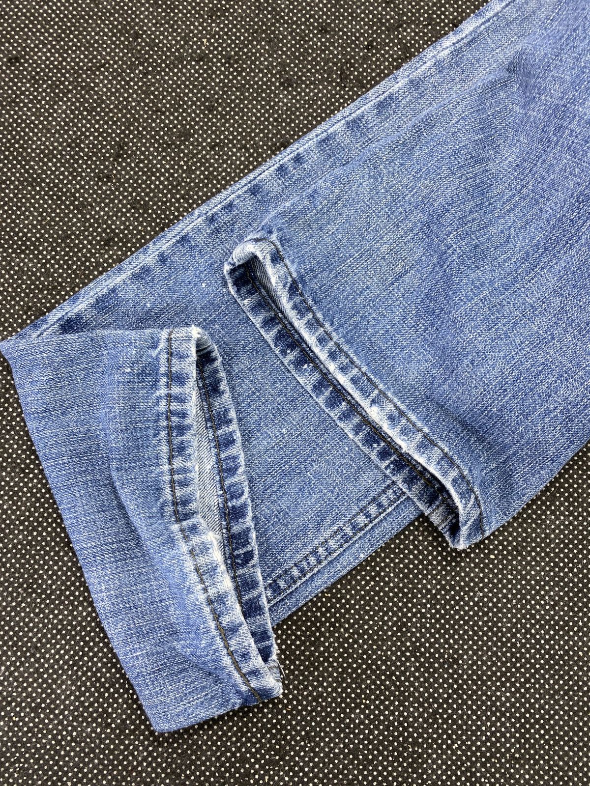 Jean × Levi's × Vintage VINTAGE LEVIS 514 BLUE WASH JEANS-J393 Size US 31 - 9 Thumbnail