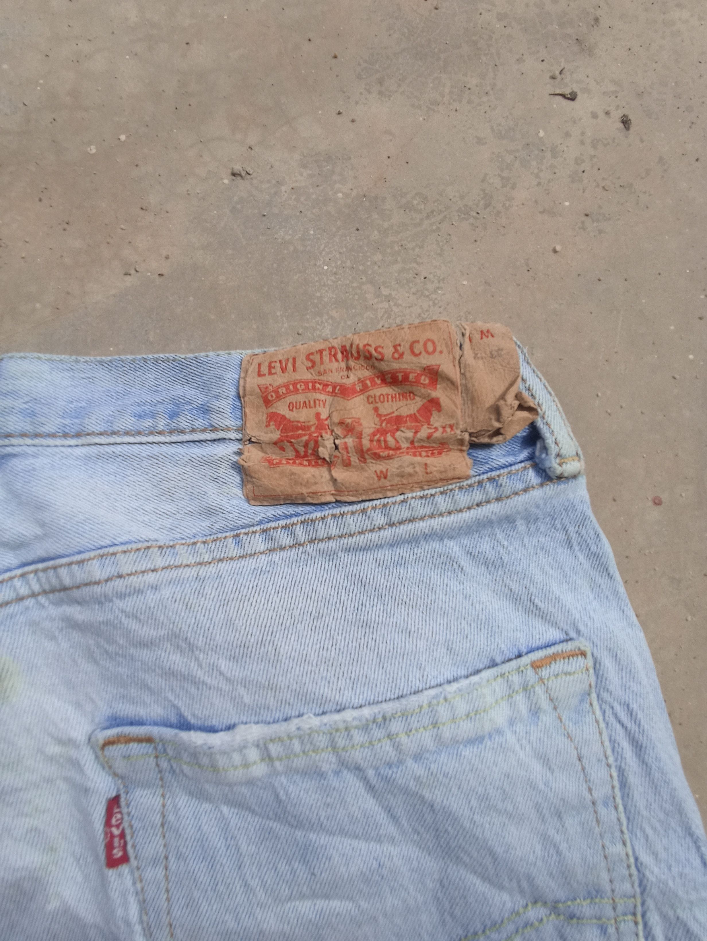 Jean × Levi's × Vintage Vintage Levis 501 Light Wash Jeans - J201 Size US 33 - 9 Thumbnail