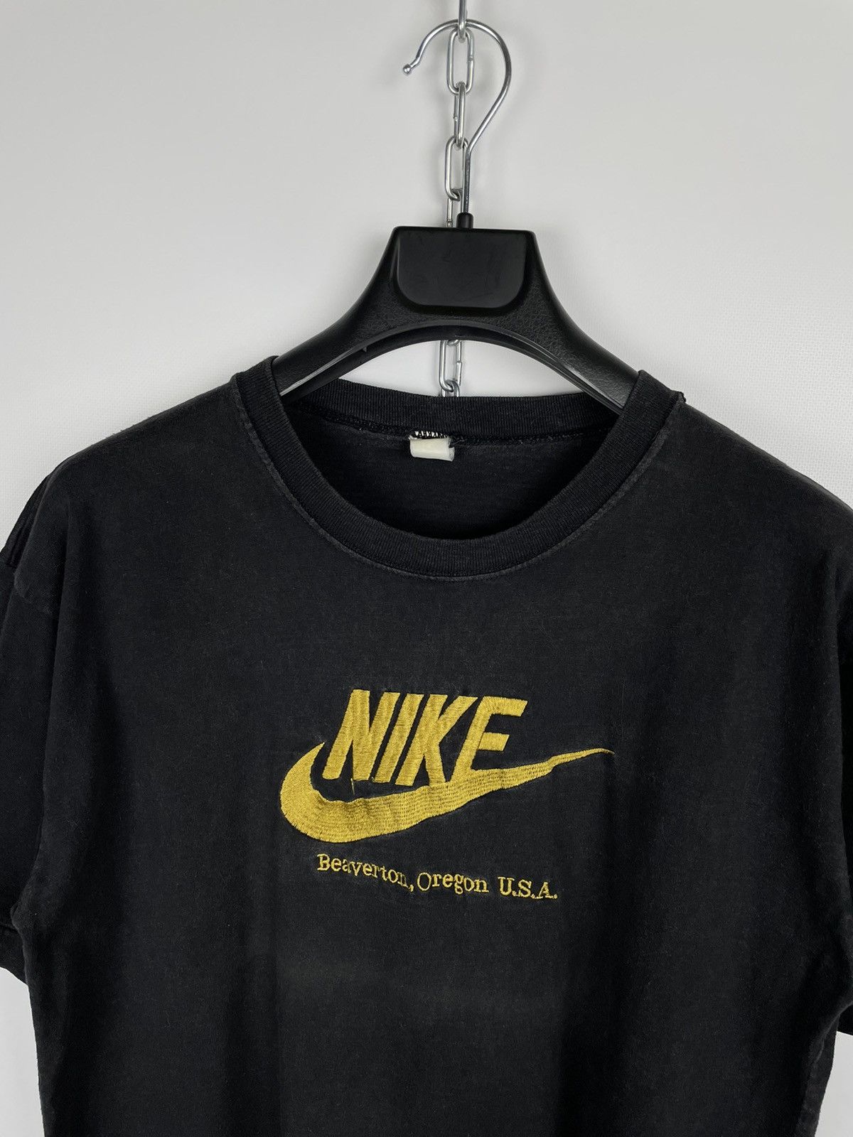 Nike × Vintage Vintage 80s Nike Oregon Faded T-Shirt Size US S / EU 44-46 / 1 - 4 Thumbnail