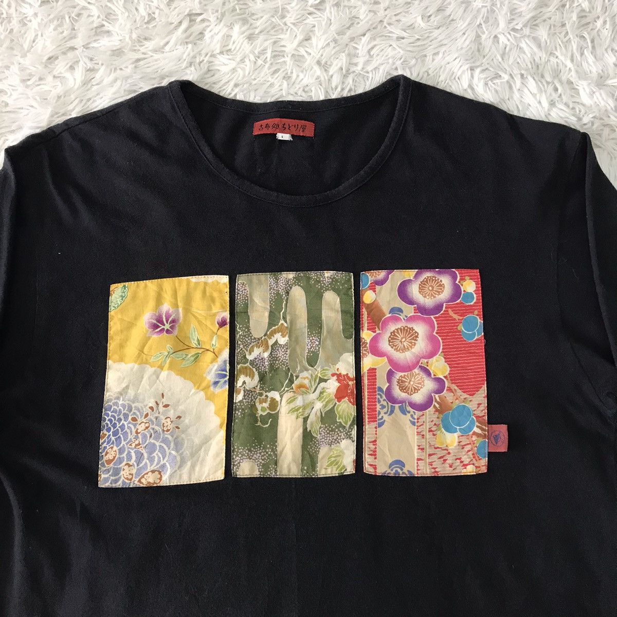 Japanese Brand 💥Steals💥Traditional Patches Style Tee Size US L / EU 52-54 / 3 - 7 Thumbnail