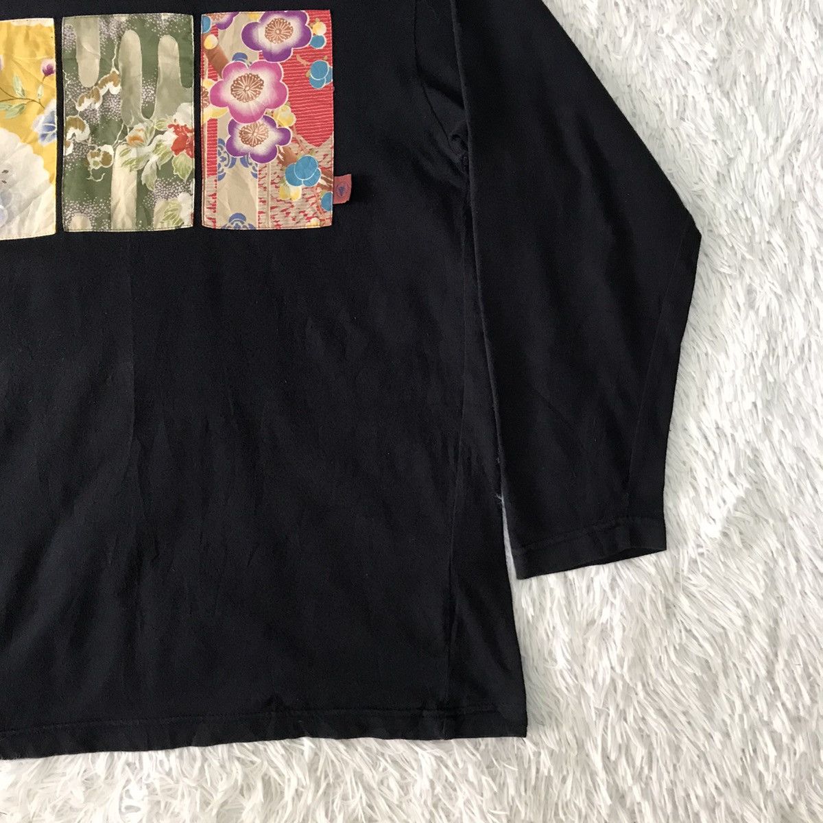 Japanese Brand 💥Steals💥Traditional Patches Style Tee Size US L / EU 52-54 / 3 - 4 Thumbnail