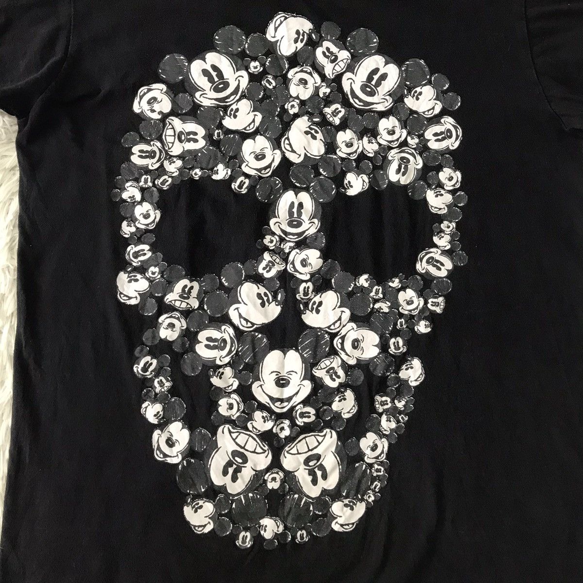 Mickey Mouse 💥Steals💥Nice Mickey Printed Skull Art Tee Size US M / EU 48-50 / 2 - 7 Thumbnail