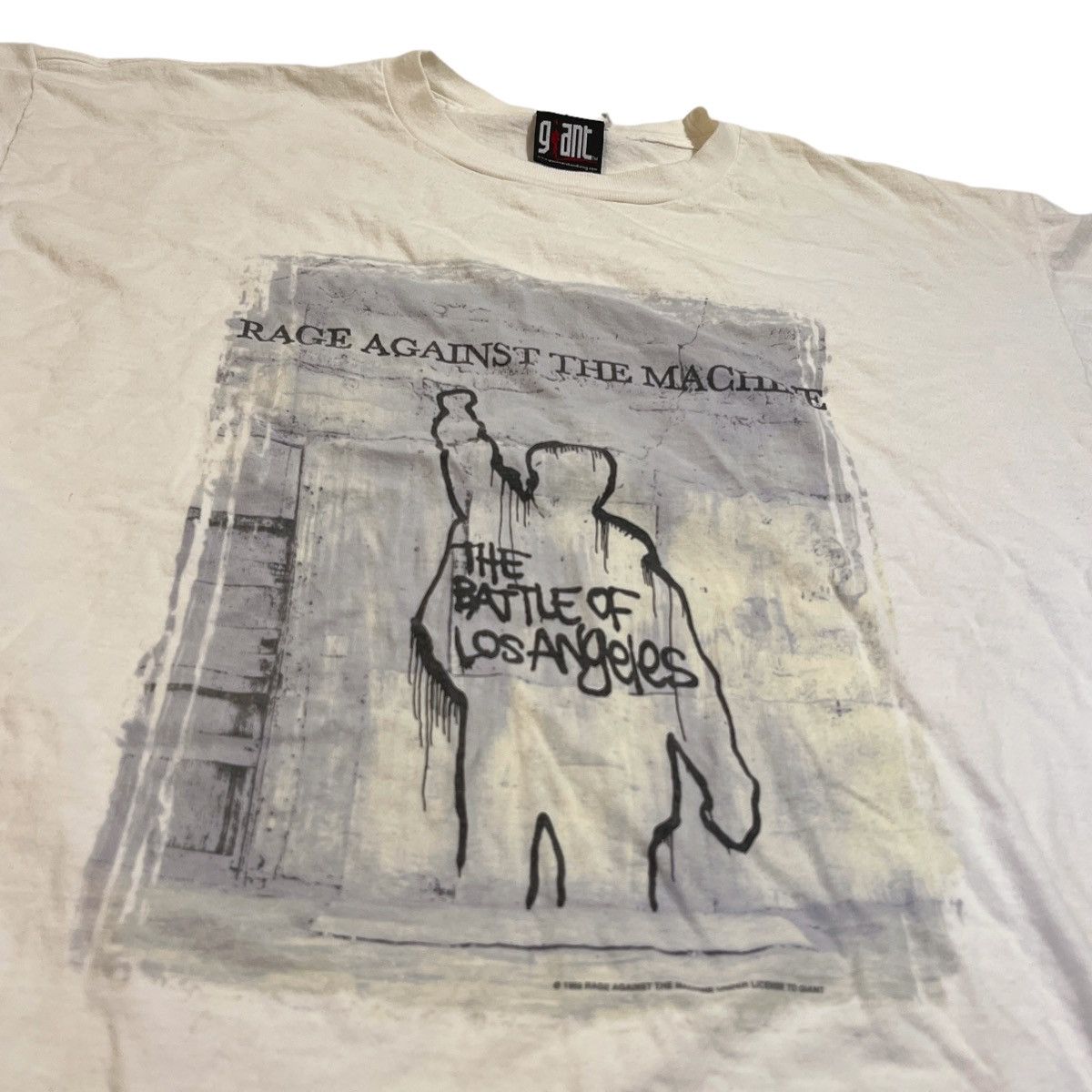 Band Tees 1999 Rage Against The Machine Battle of LA Tee Size US XL / EU 56 / 4 - 2 Thumbnail