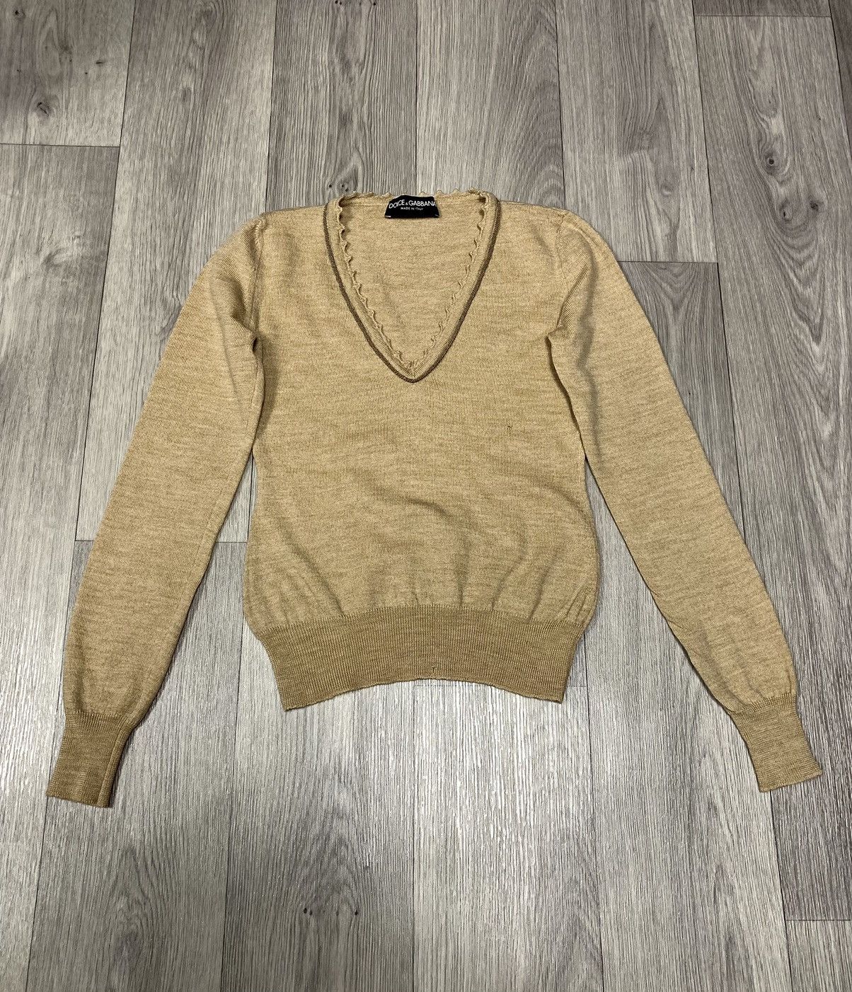 Dolce and Gabbana woman’s sweater