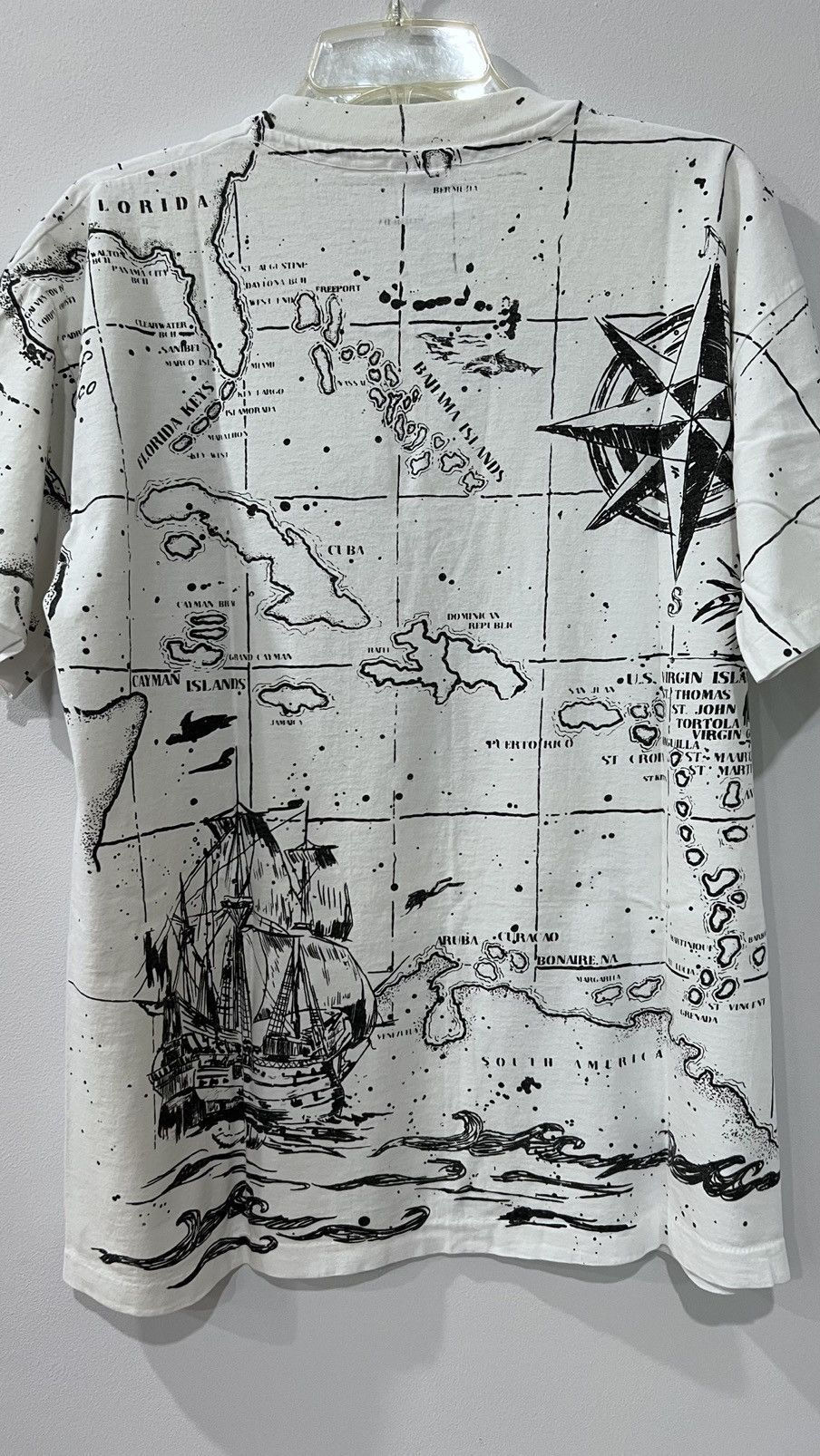 Vintage AOP Map Florida, Caribbean islands & South America, Size L Size US L / EU 52-54 / 3 - 7 Thumbnail