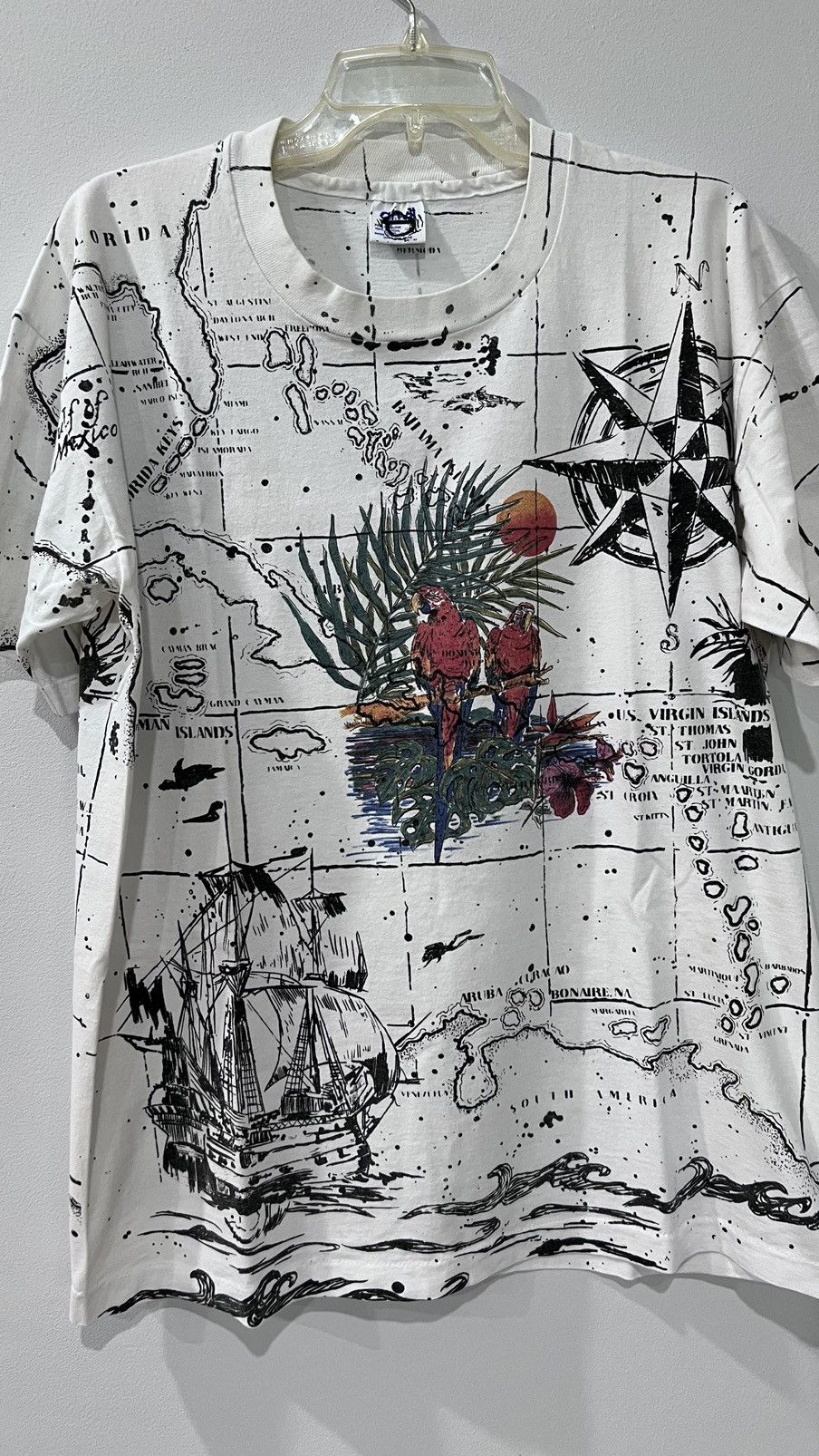 Vintage AOP Map Florida, Caribbean islands & South America, Size L Size US L / EU 52-54 / 3 - 2 Thumbnail