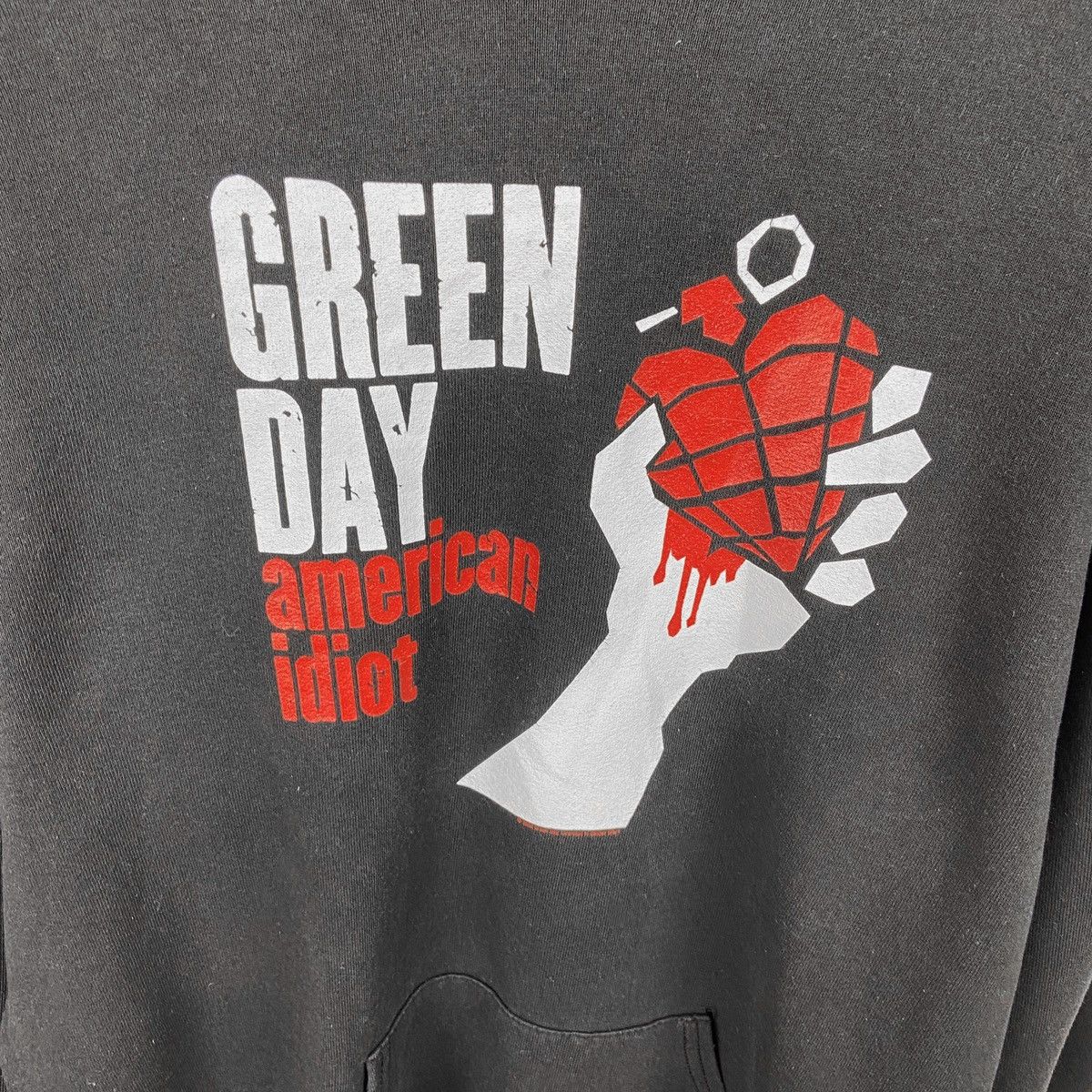 Band Tees Vintage 00s Green Day American Idiot 2004 Cinder hoodie Size US XL / EU 56 / 4 - 4 Thumbnail