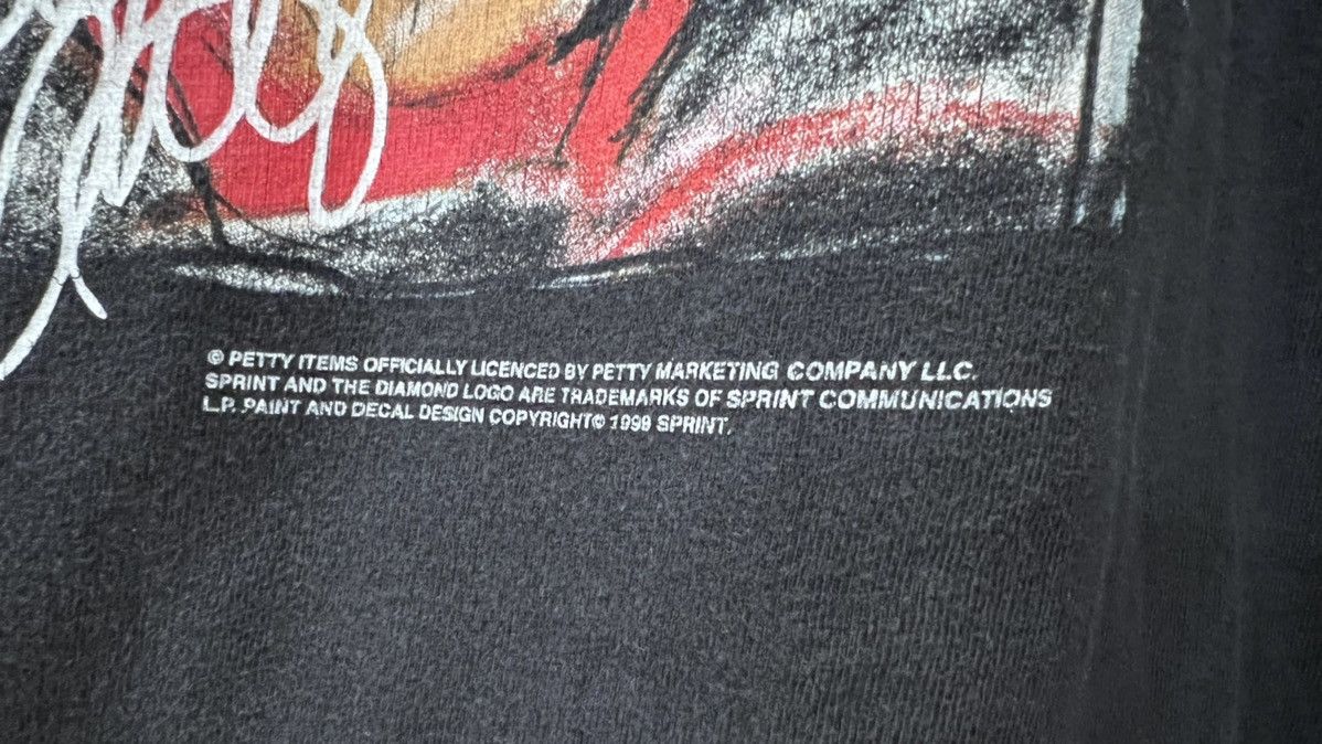 NASCAR × Vintage 2000 Petty Enterprises Four Generations Of Racing Legends Size US XL / EU 56 / 4 - 8 Thumbnail
