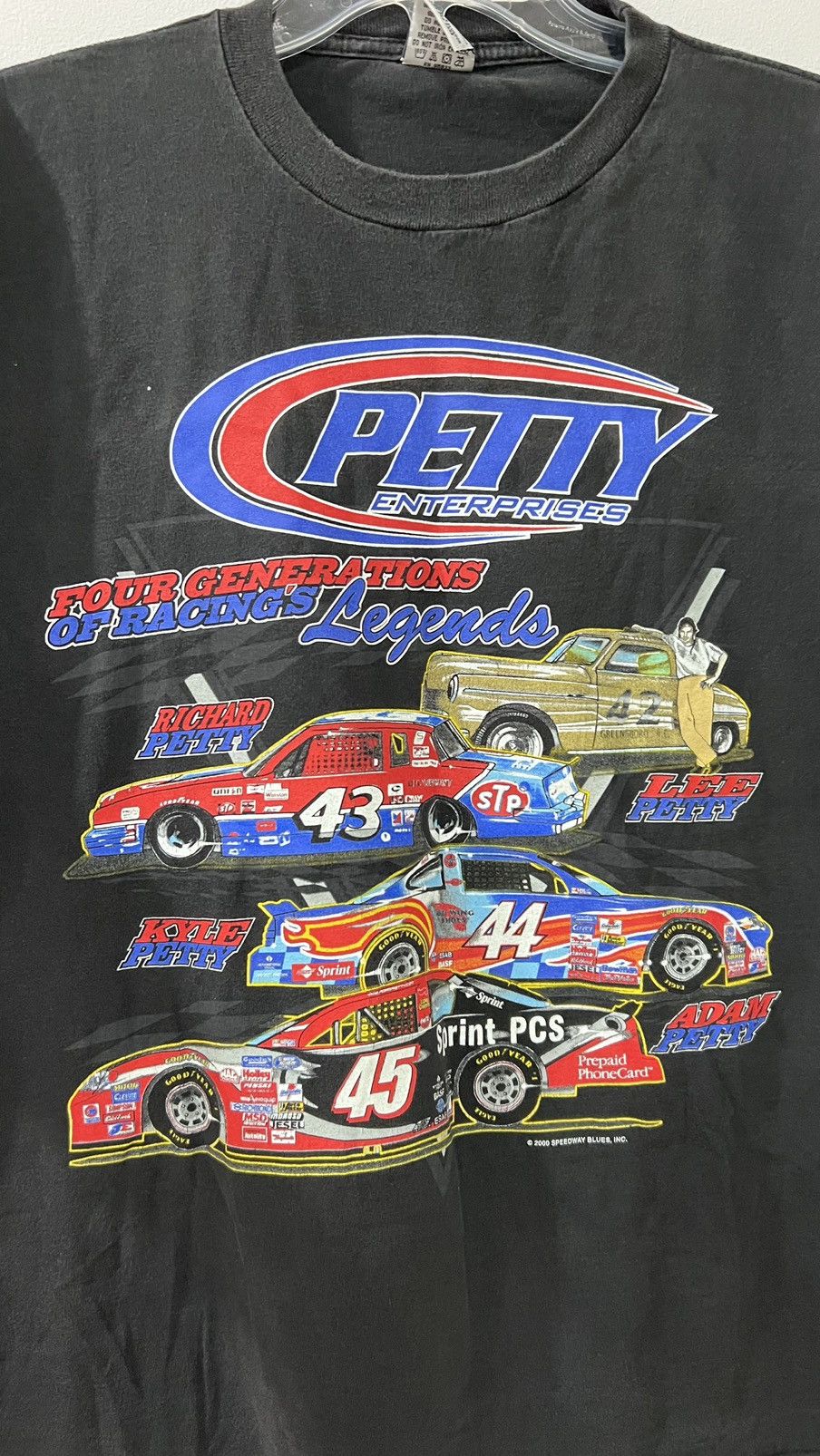 NASCAR × Vintage 2000 Petty Enterprises Four Generations Of Racing Legends Size US XL / EU 56 / 4 - 2 Thumbnail