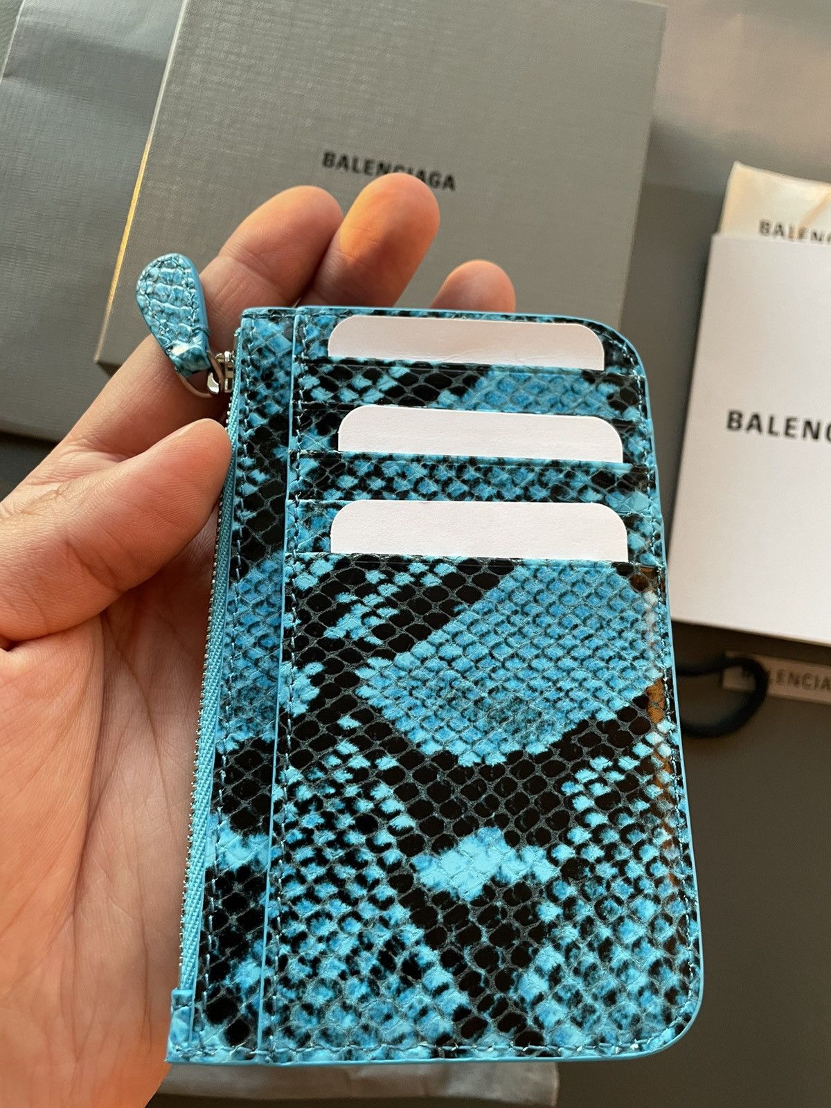Balenciaga Limited Edition Balenciaga Logo Python Print Wallet Size ONE SIZE - 3 Thumbnail