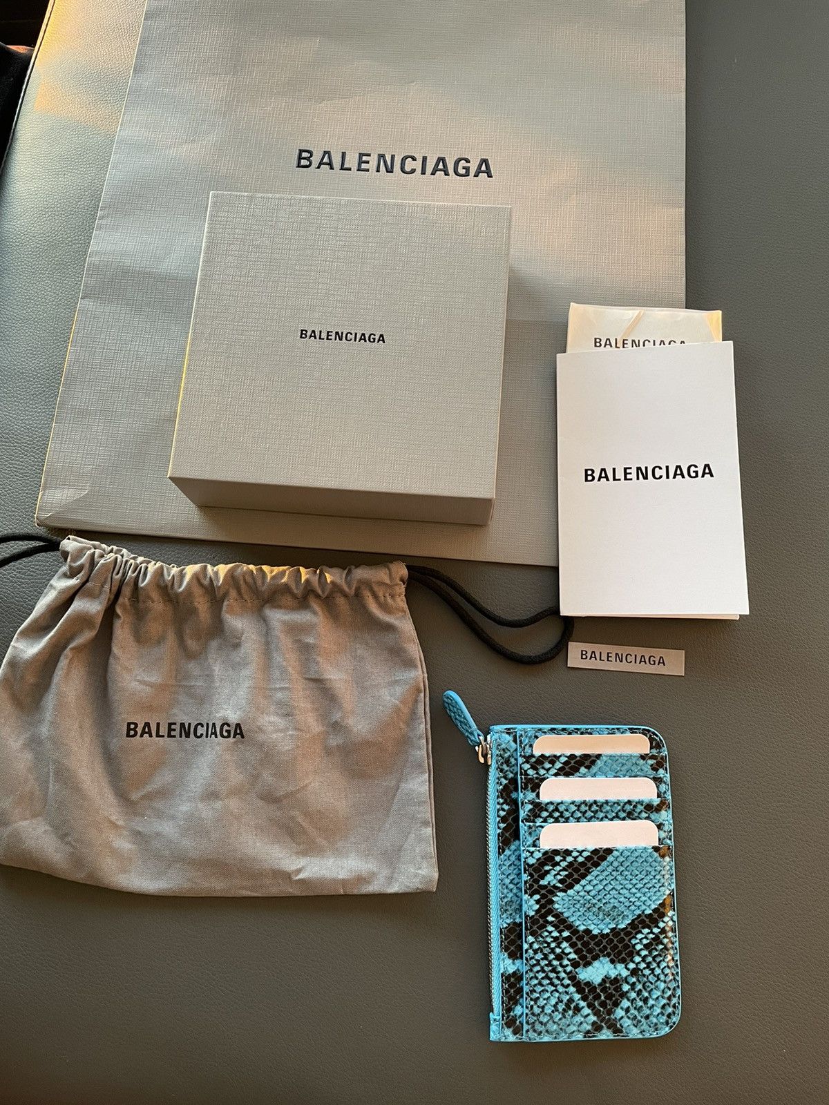 Balenciaga Limited Edition Balenciaga Logo Python Print Wallet Size ONE SIZE - 12 Thumbnail