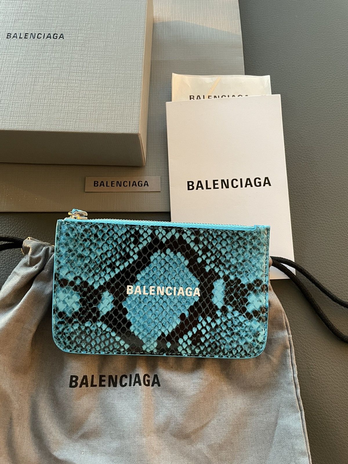Balenciaga Limited Edition Balenciaga Logo Python Print Wallet Size ONE SIZE - 17 Thumbnail