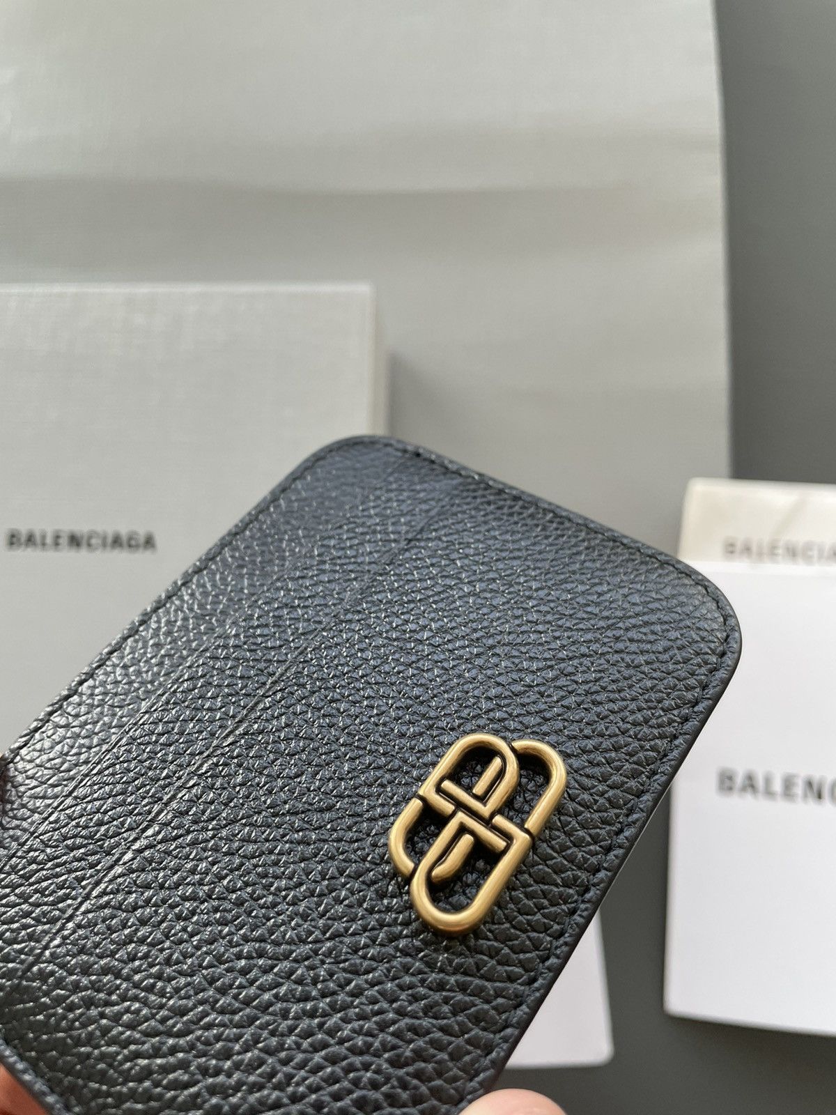 Balenciaga NEW Rare Runway BB Logo Limited Edition Leather Cardholder Size ONE SIZE - 17 Thumbnail