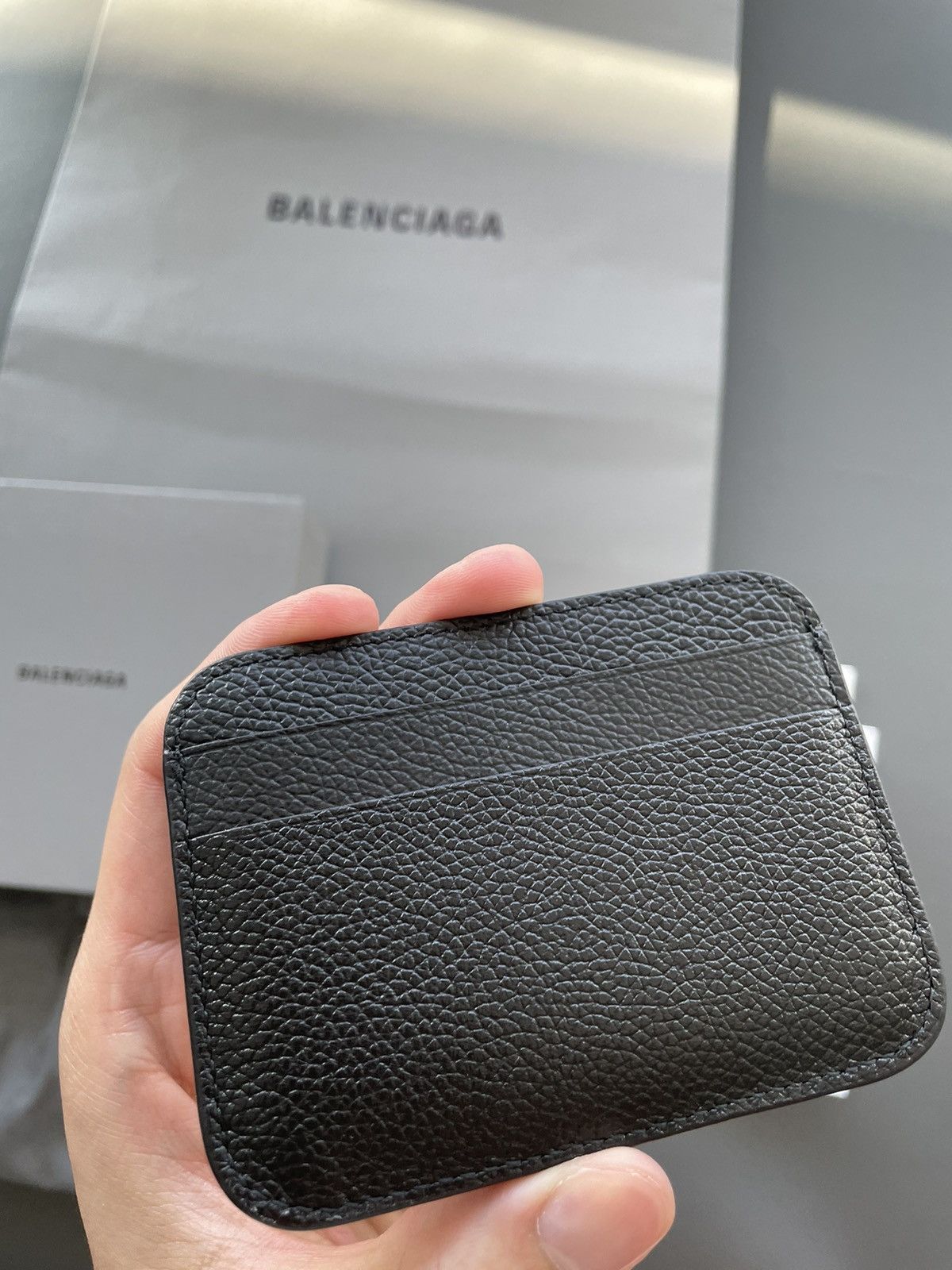 Balenciaga NEW Rare Runway BB Logo Limited Edition Leather Cardholder Size ONE SIZE - 9 Thumbnail