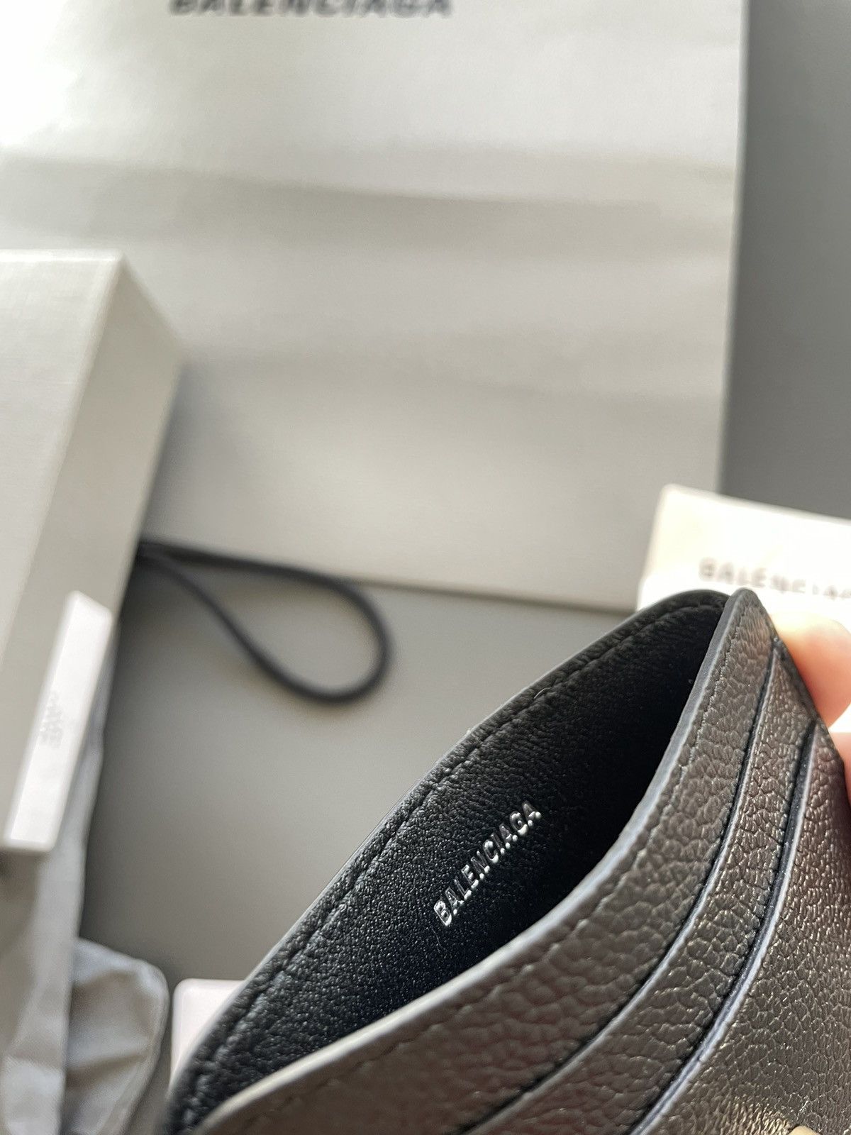 Balenciaga NEW Rare Runway BB Logo Limited Edition Leather Cardholder Size ONE SIZE - 12 Thumbnail