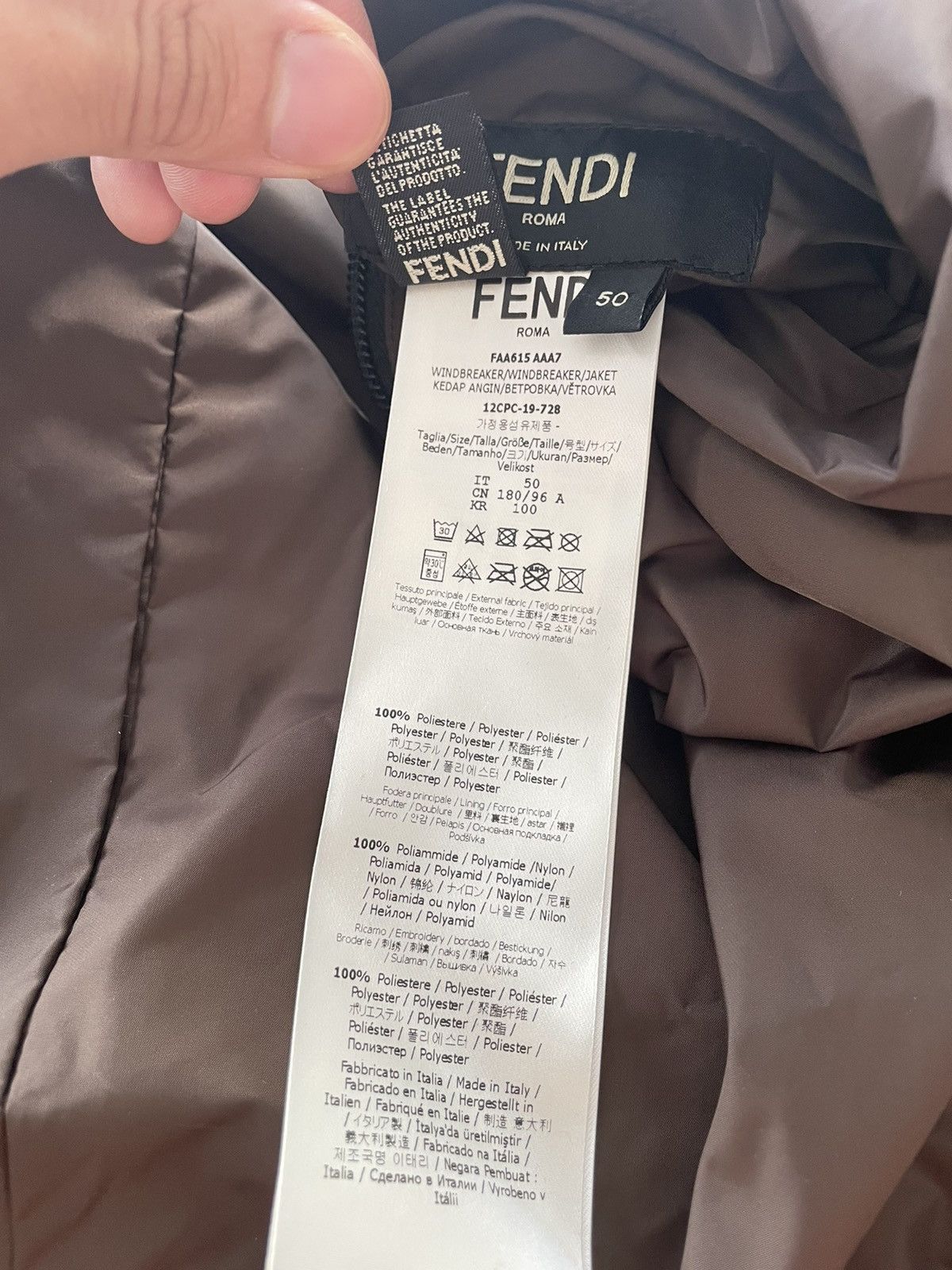 Fendi $2,500 Super Runway FF Logo Fendi Jacket Reversible Size US L / EU 52-54 / 3 - 23 Thumbnail