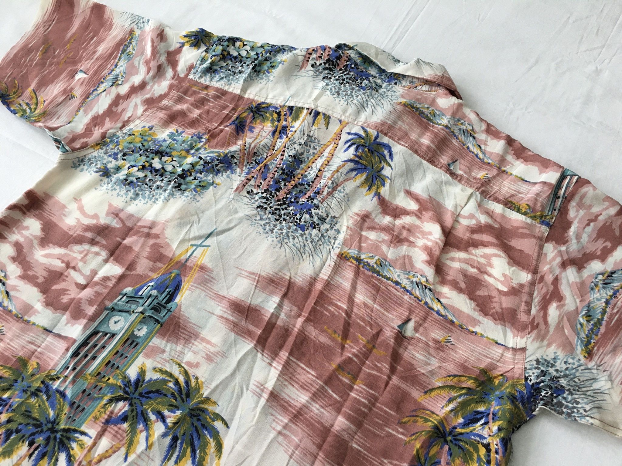 Sun Surf Avanti Silk Hawaiian Shirt Tower Clock Motif Size US XS / EU 42 / 0 - 13 Thumbnail