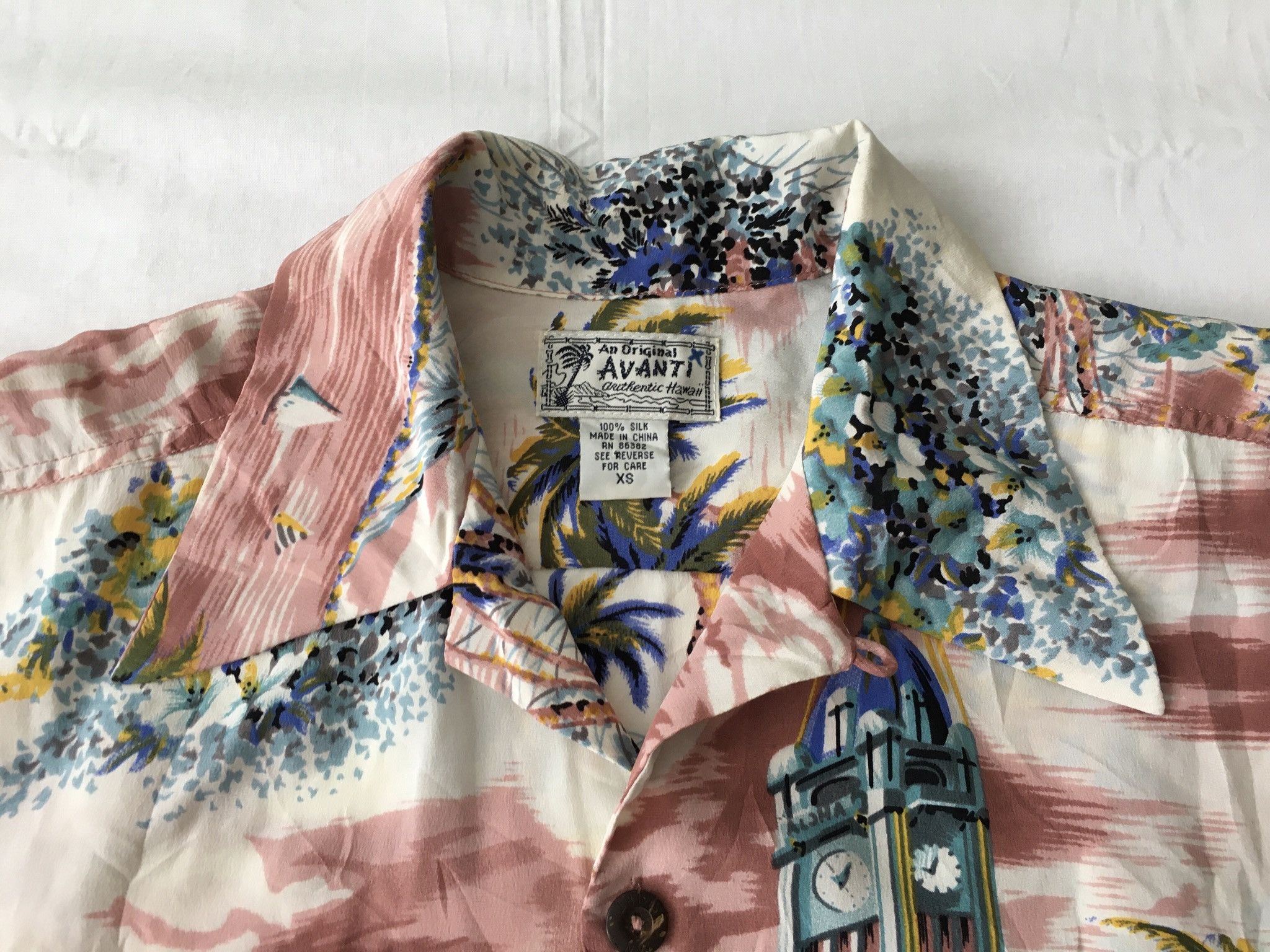 Sun Surf Avanti Silk Hawaiian Shirt Tower Clock Motif Size US XS / EU 42 / 0 - 5 Thumbnail