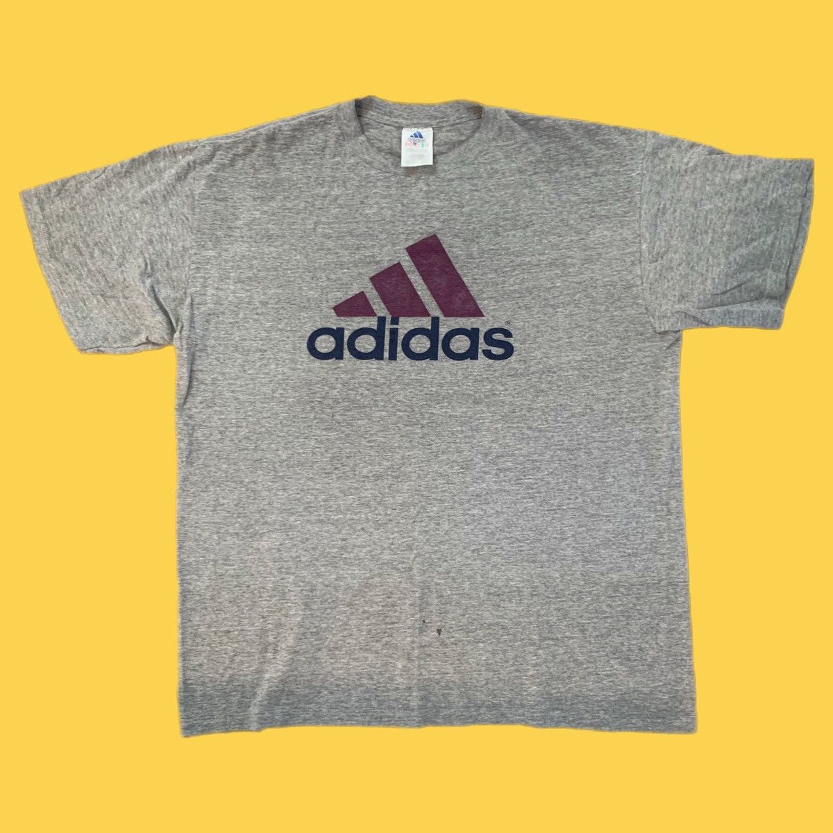 Adidas logo T-shirt, men's size M cotton gray type Vintage Second Hand