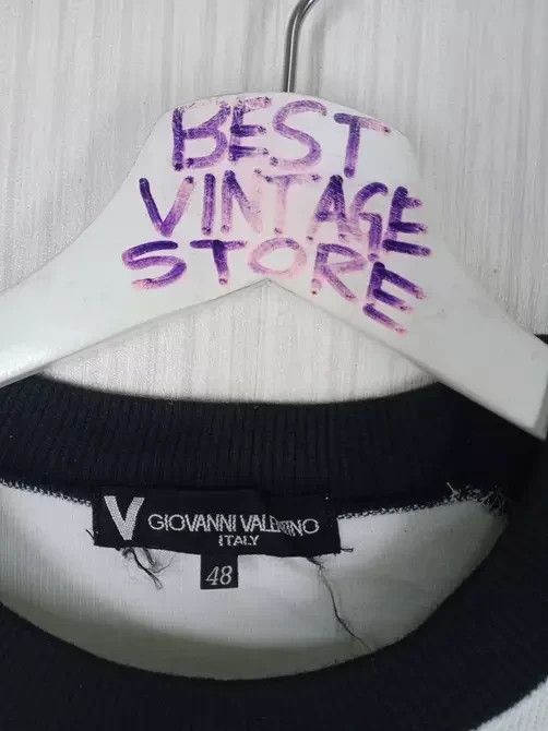 Giovanni Valentino Vintage Giovanni Valentino Italy Crewneck Sweatshirt Size US L / EU 52-54 / 3 - 5 Thumbnail