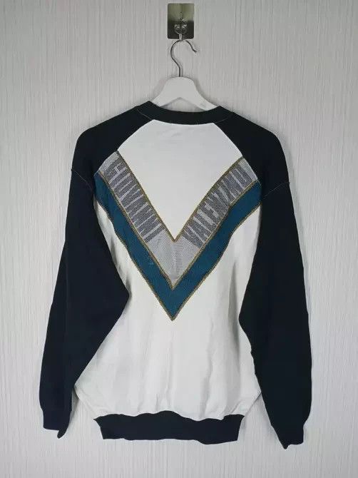 Giovanni Valentino Vintage Giovanni Valentino Italy Crewneck Sweatshirt Size US L / EU 52-54 / 3 - 3 Thumbnail