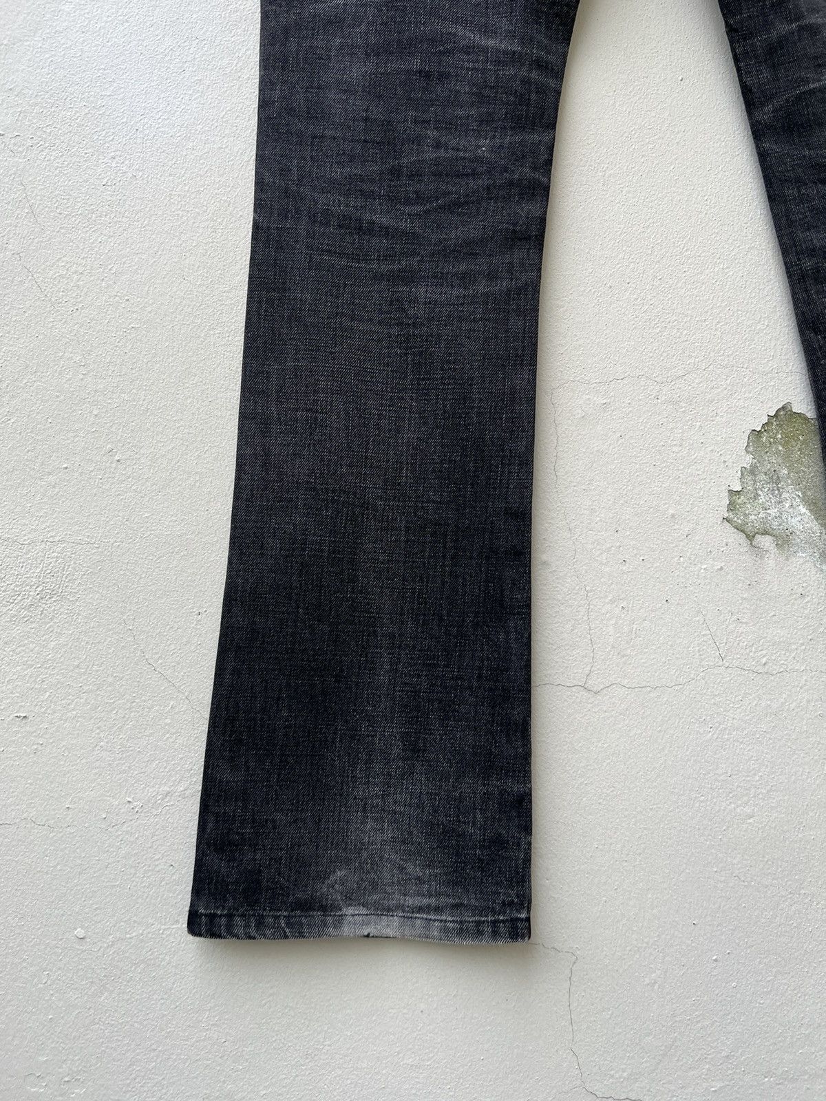 Vintage Vintage Paranoid Japan Zipper Fade Black Denim Flare Jeans Size US 29 - 17 Thumbnail