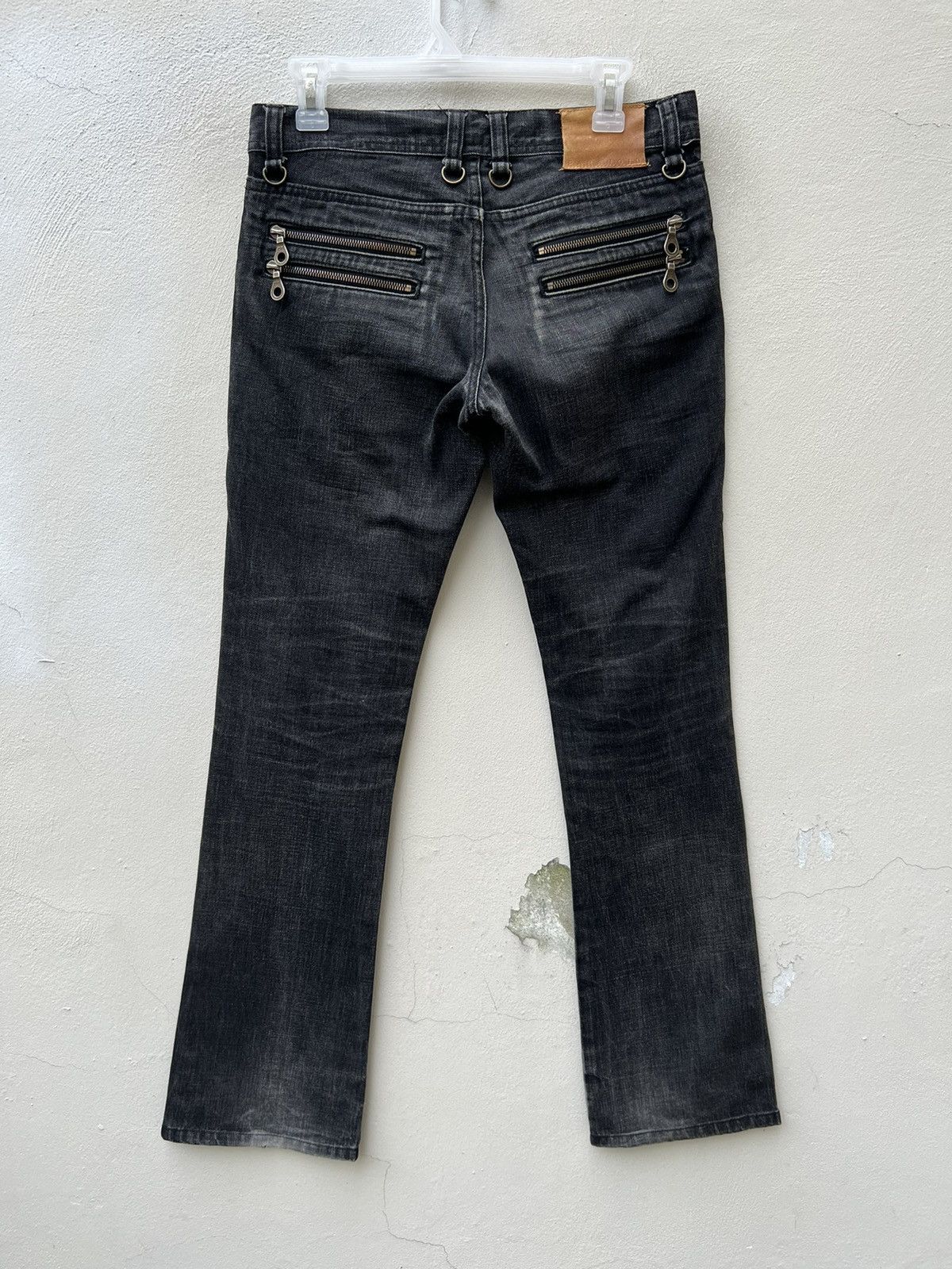 Vintage Vintage Paranoid Japan Zipper Fade Black Denim Flare Jeans Size US 29 - 15 Thumbnail