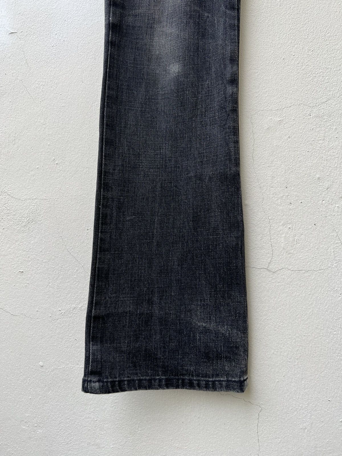 Vintage Vintage Paranoid Japan Zipper Fade Black Denim Flare Jeans Size US 29 - 11 Thumbnail