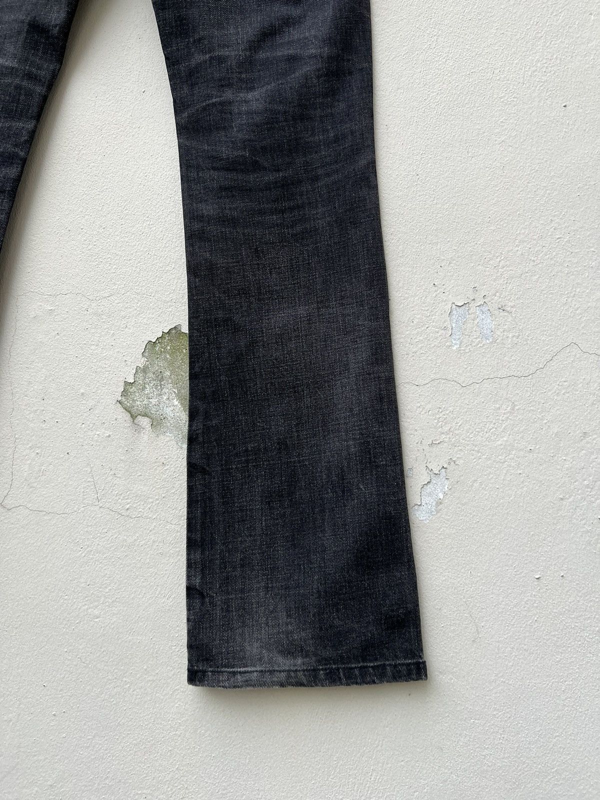Vintage Vintage Paranoid Japan Zipper Fade Black Denim Flare Jeans Size US 29 - 19 Thumbnail