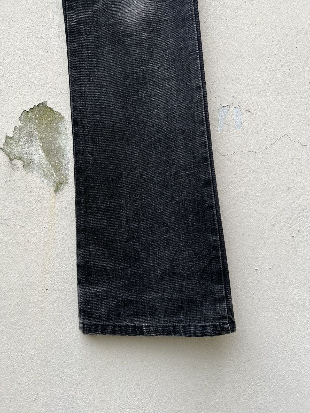 Vintage Vintage Paranoid Japan Zipper Fade Black Denim Flare Jeans Size US 29 - 14 Thumbnail