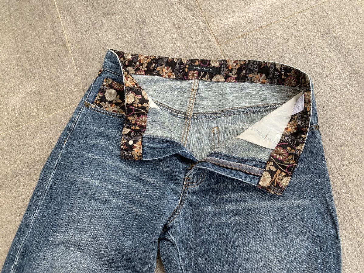 Japanese Brand Double Back Pocket Embroidered Koi Fish Denim Pants Size US 33 - 9 Thumbnail