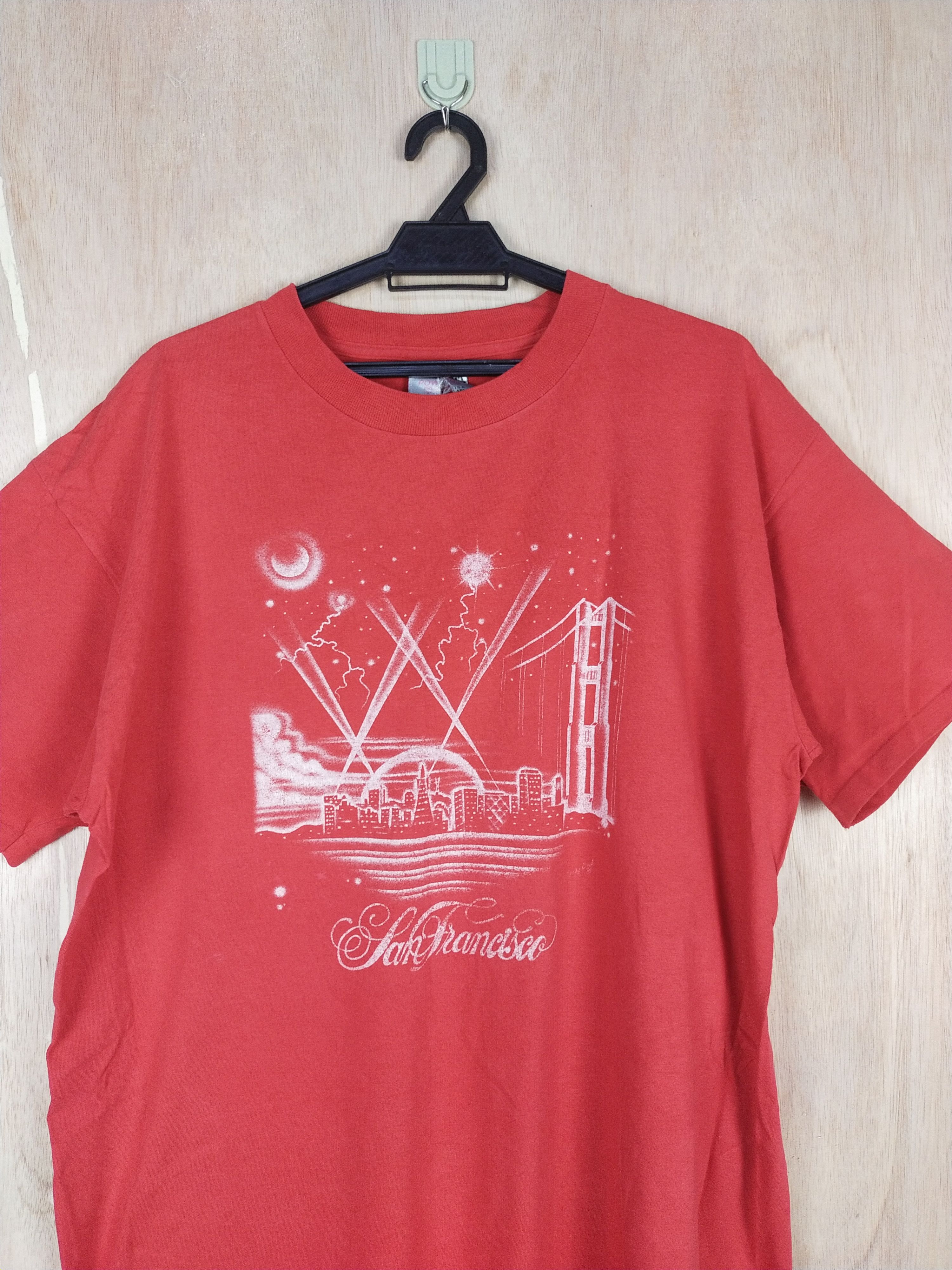Vintage Oneita (San Francisco) Red T-shirt #3560 Size US XL / EU 56 / 4 - 2 Thumbnail
