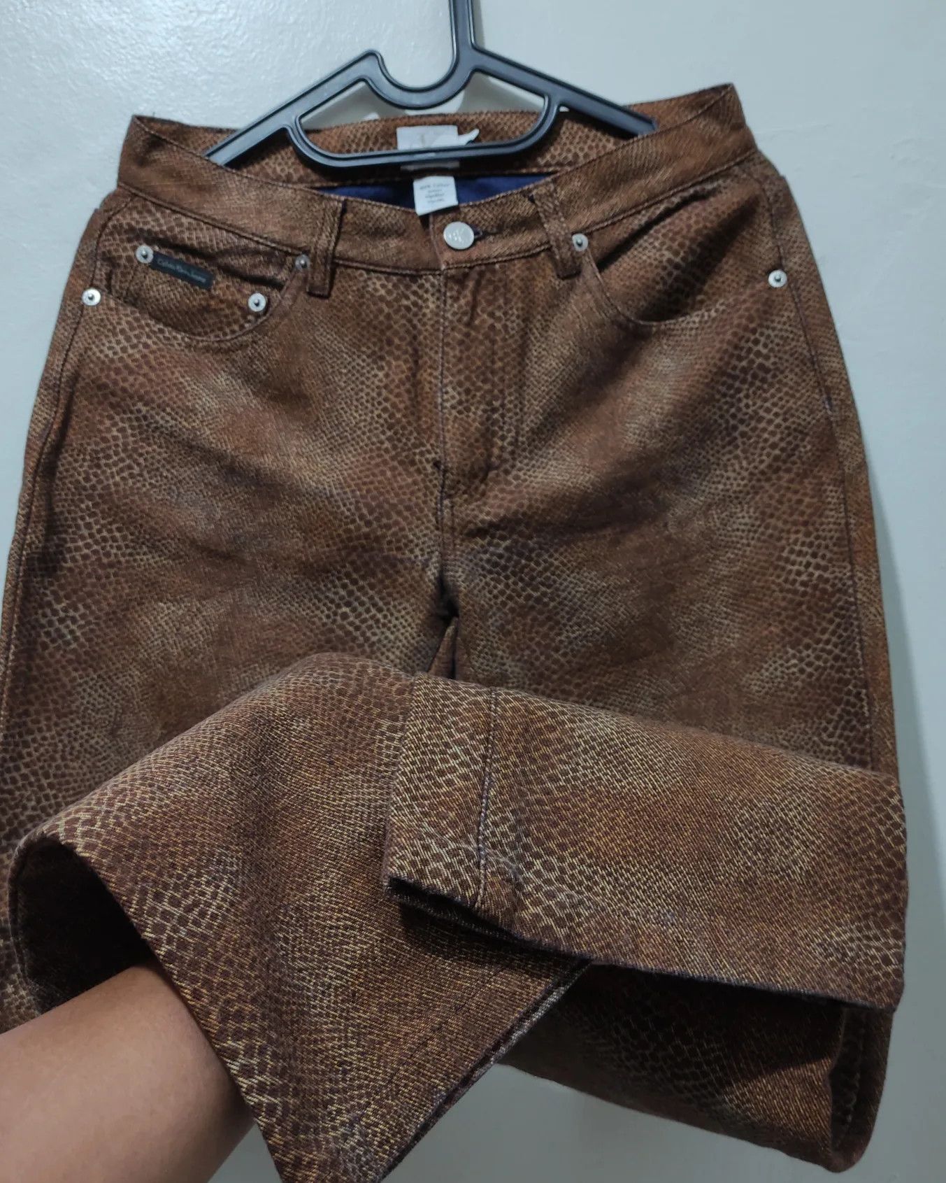 Calvin Klein × Designer Calvin Klein Pyton Snake Printed Jeans pants Size US 30 / EU 46 - 5 Thumbnail