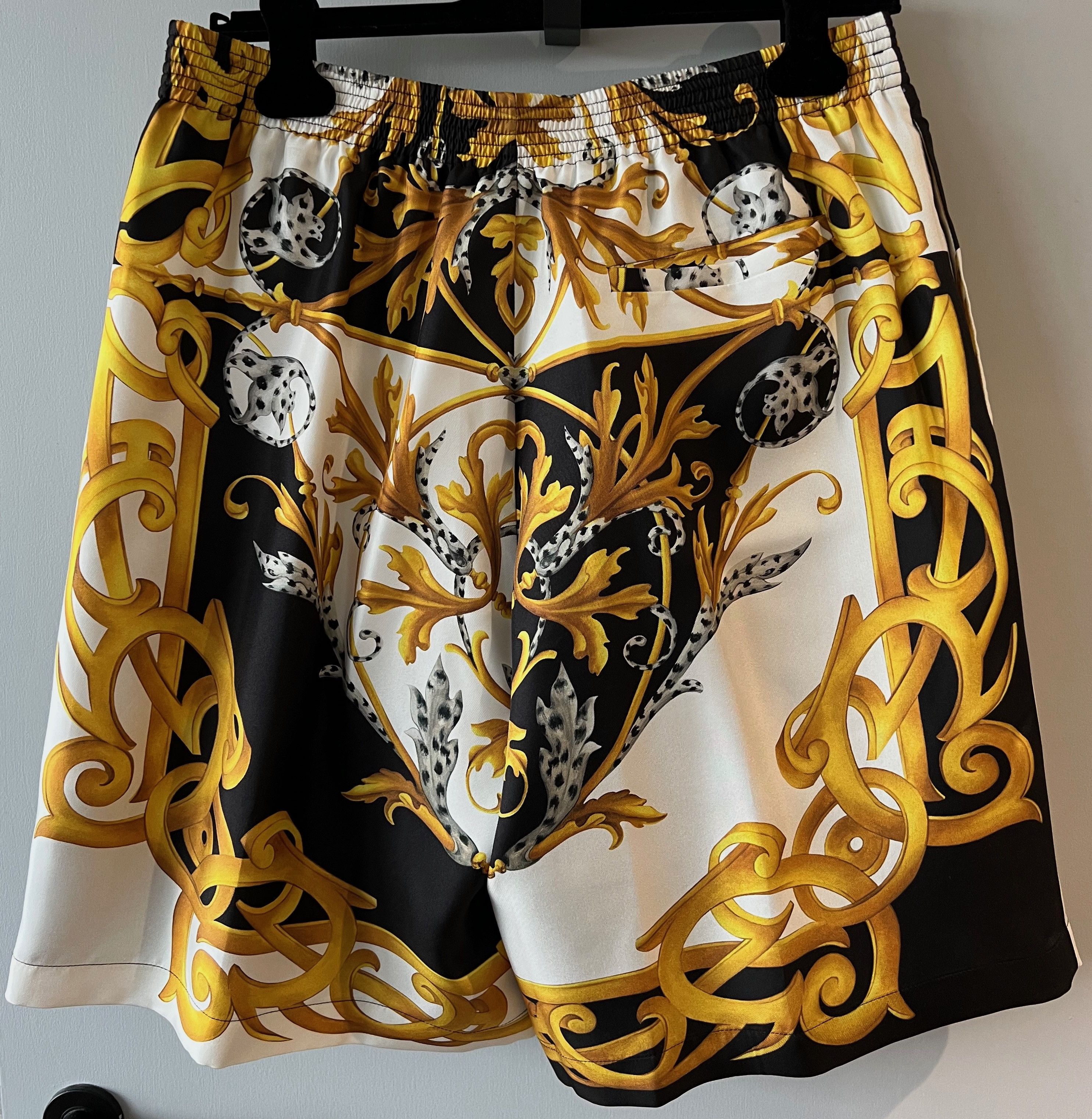 Versace Versace Barocco Acanthus Print Silk Shorts, College Size US 32 / EU 48 - 2 Thumbnail
